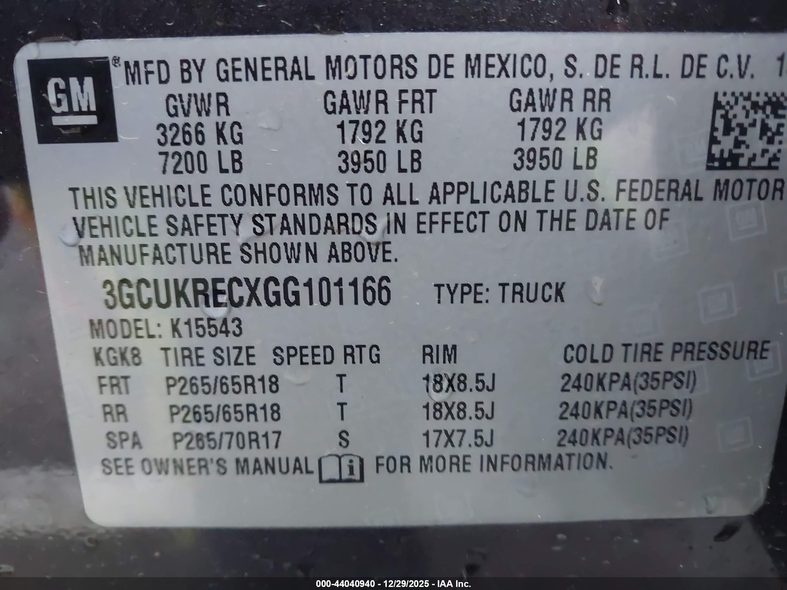 CHEVROLET SILVERADO image 9