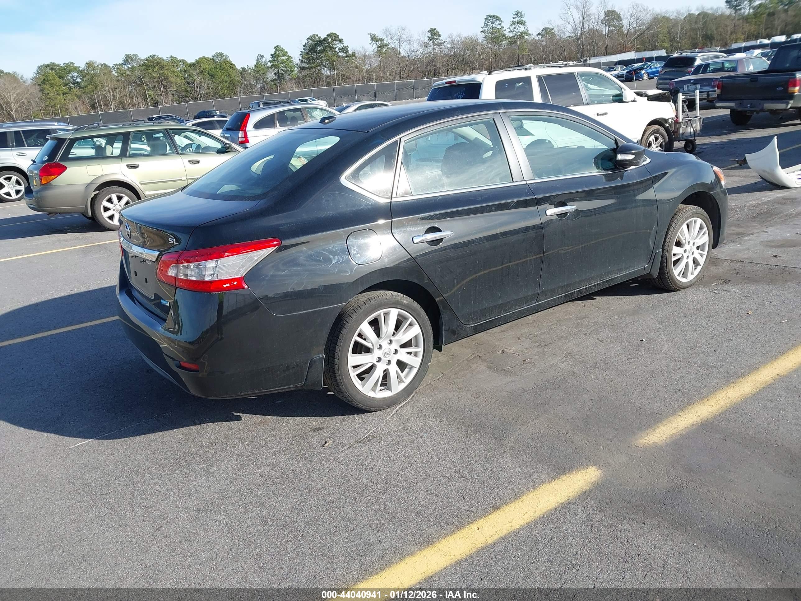 NISSAN SENTRA image 4
