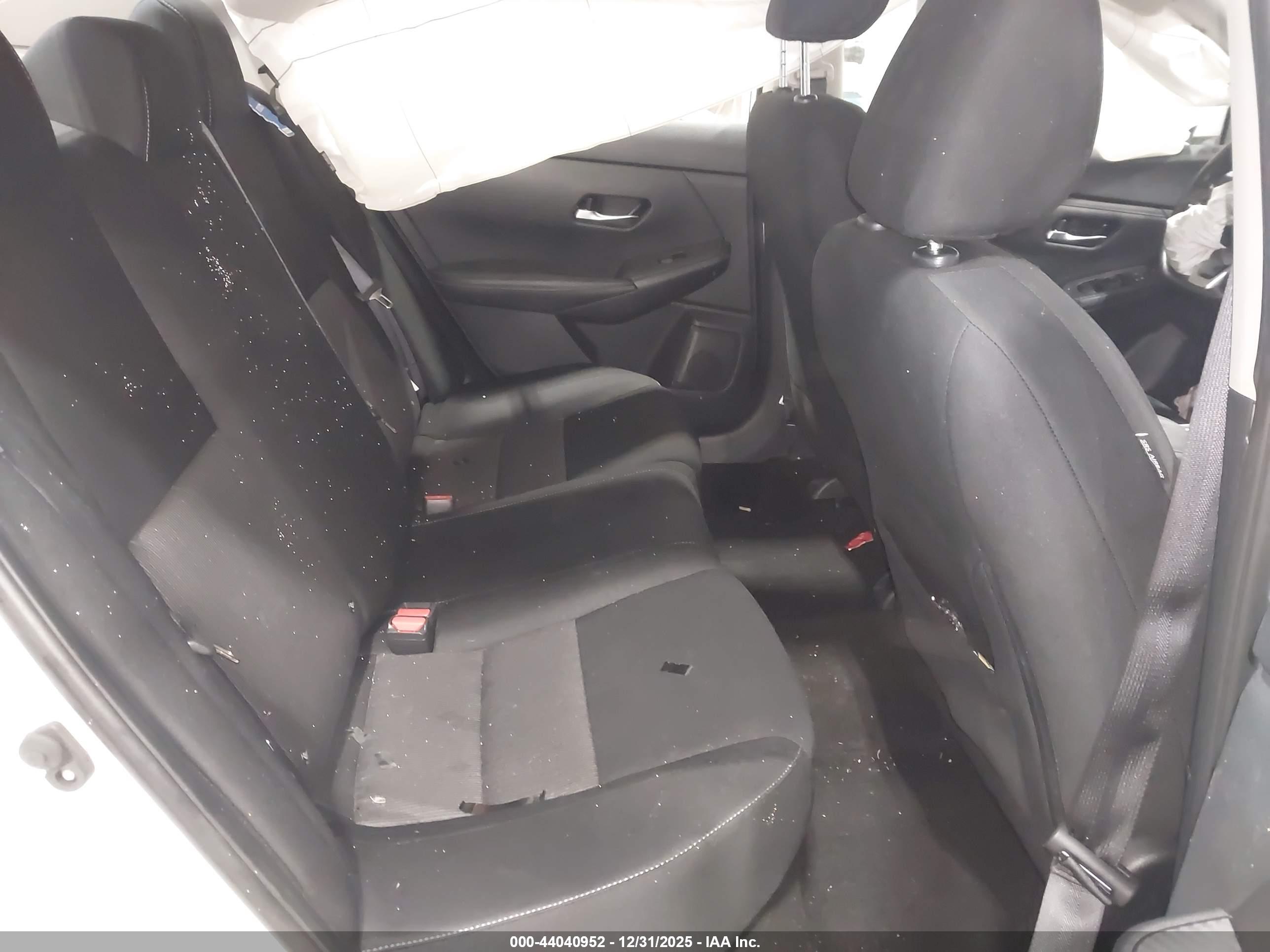 NISSAN SENTRA image 8