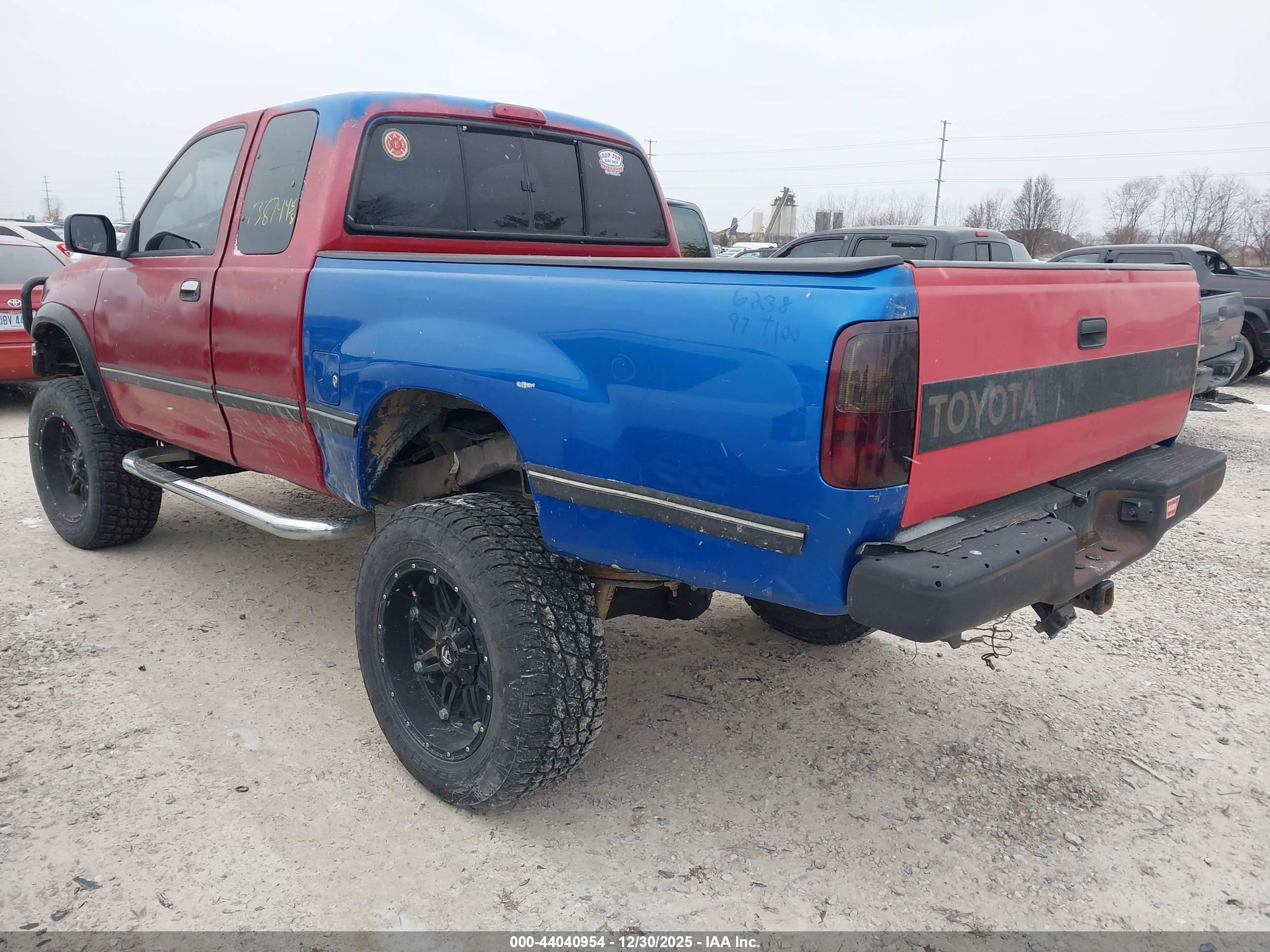 TOYOTA T100 image 3