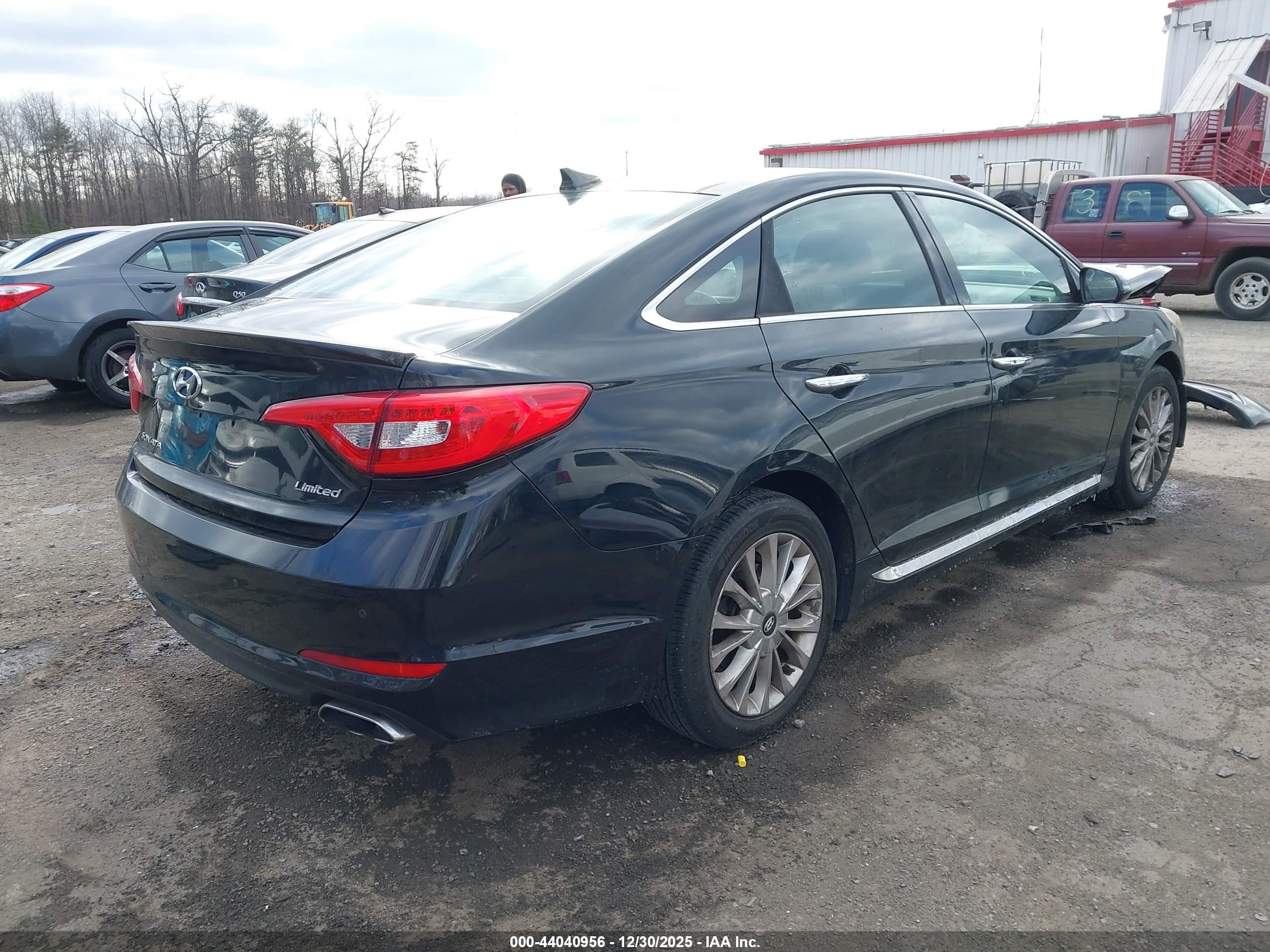 HYUNDAI SONATA image 4