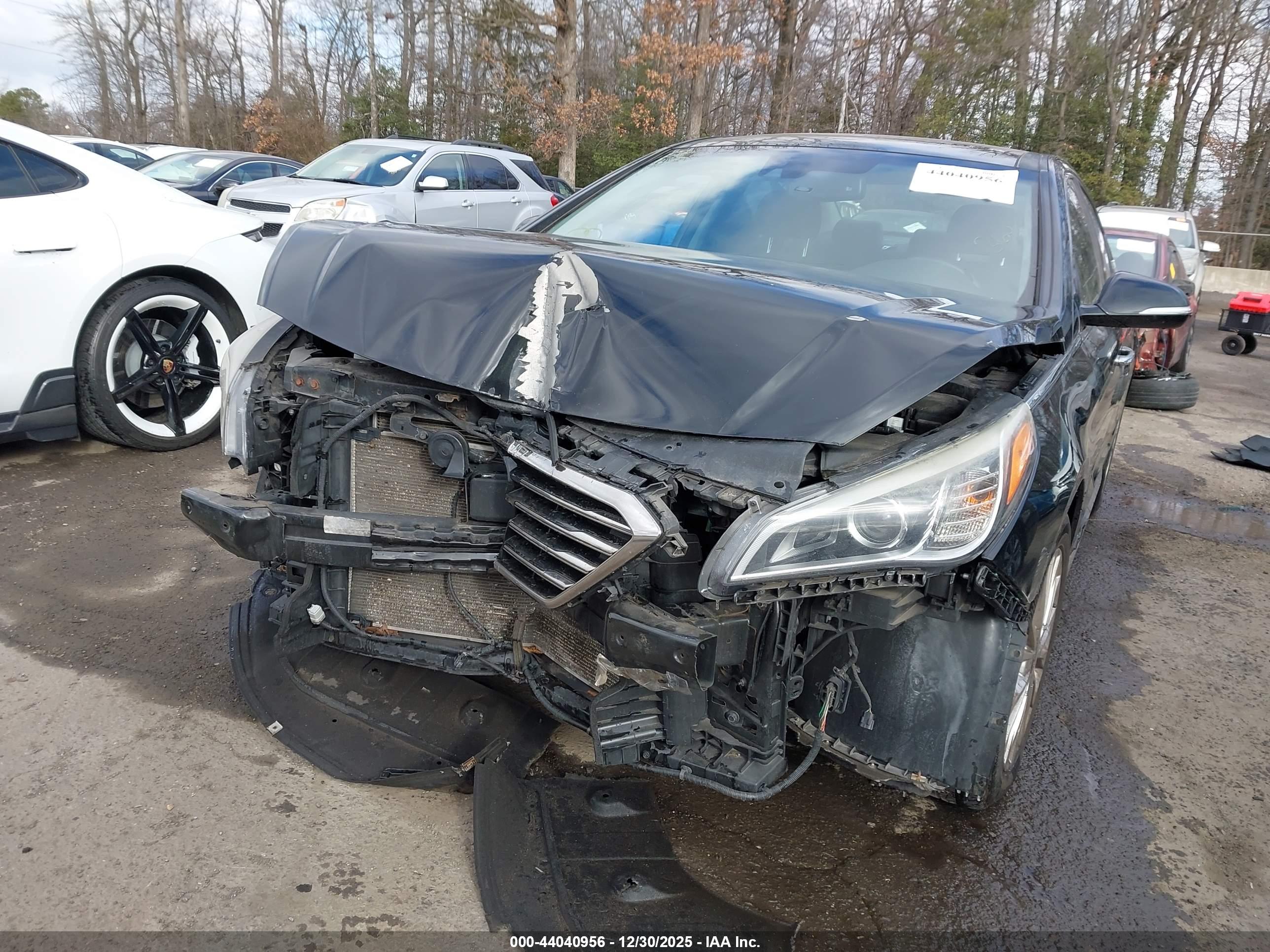 HYUNDAI SONATA image 6