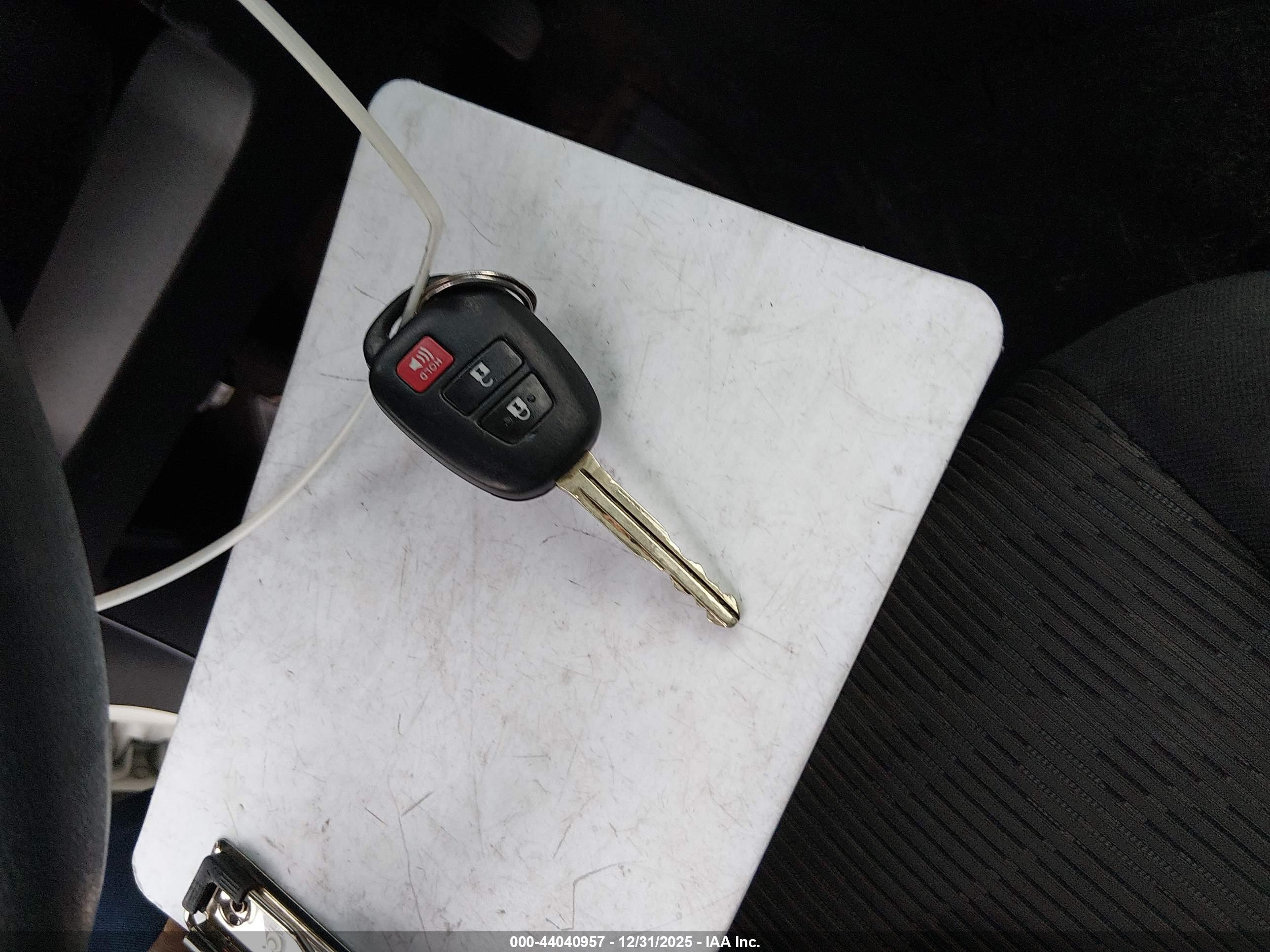 SCION XB image 11