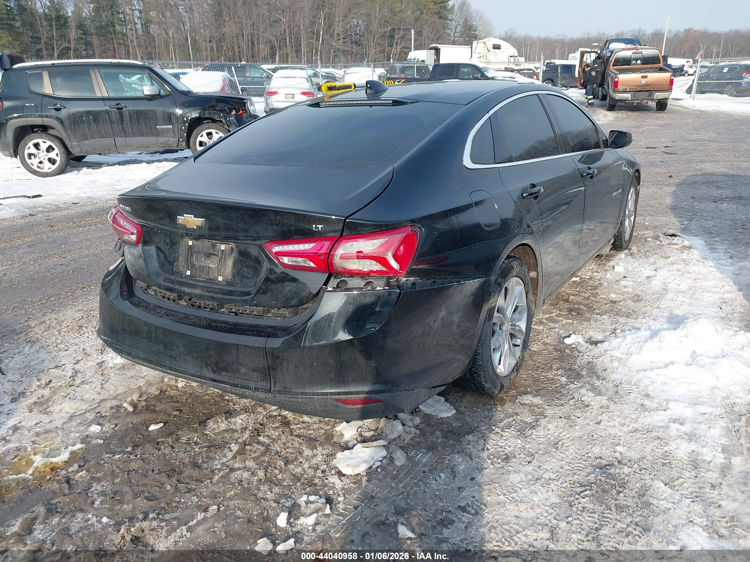 CHEVROLET MALIBU image 4