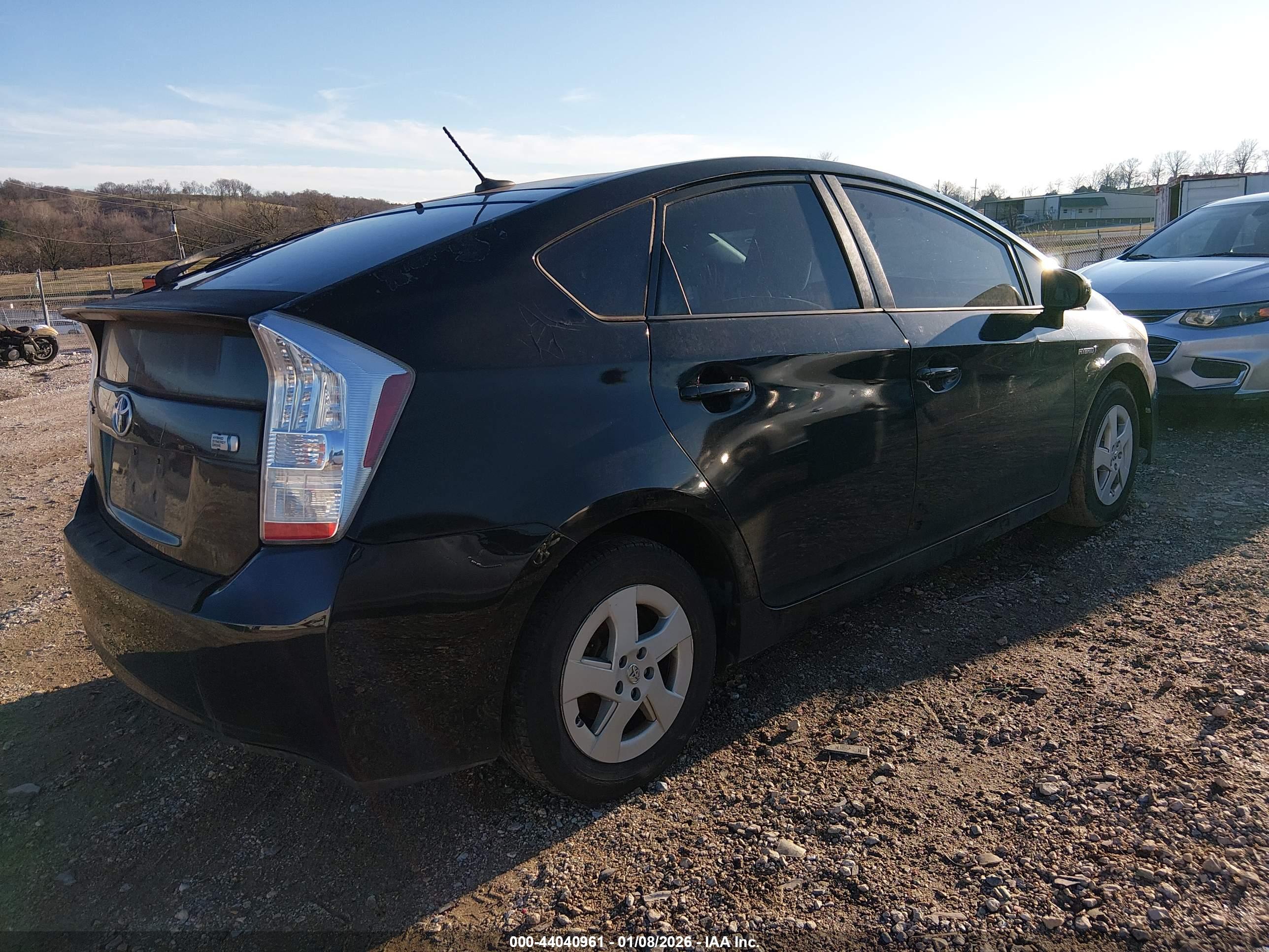 TOYOTA PRIUS image 4