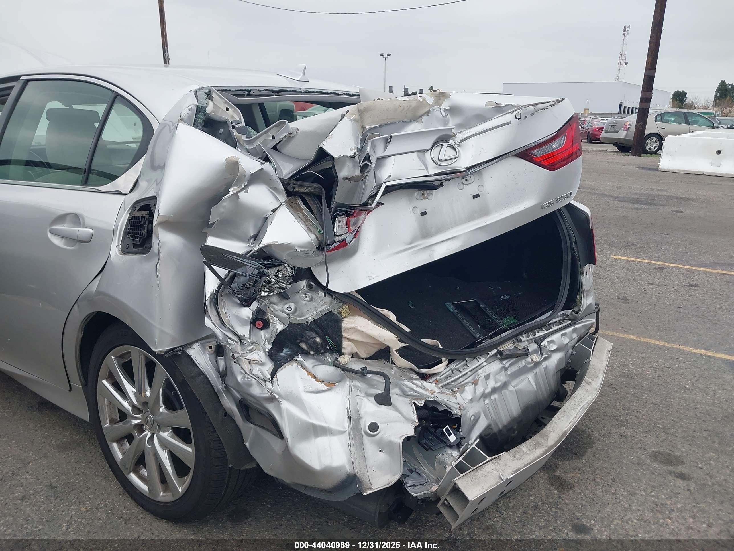 LEXUS GS image 6