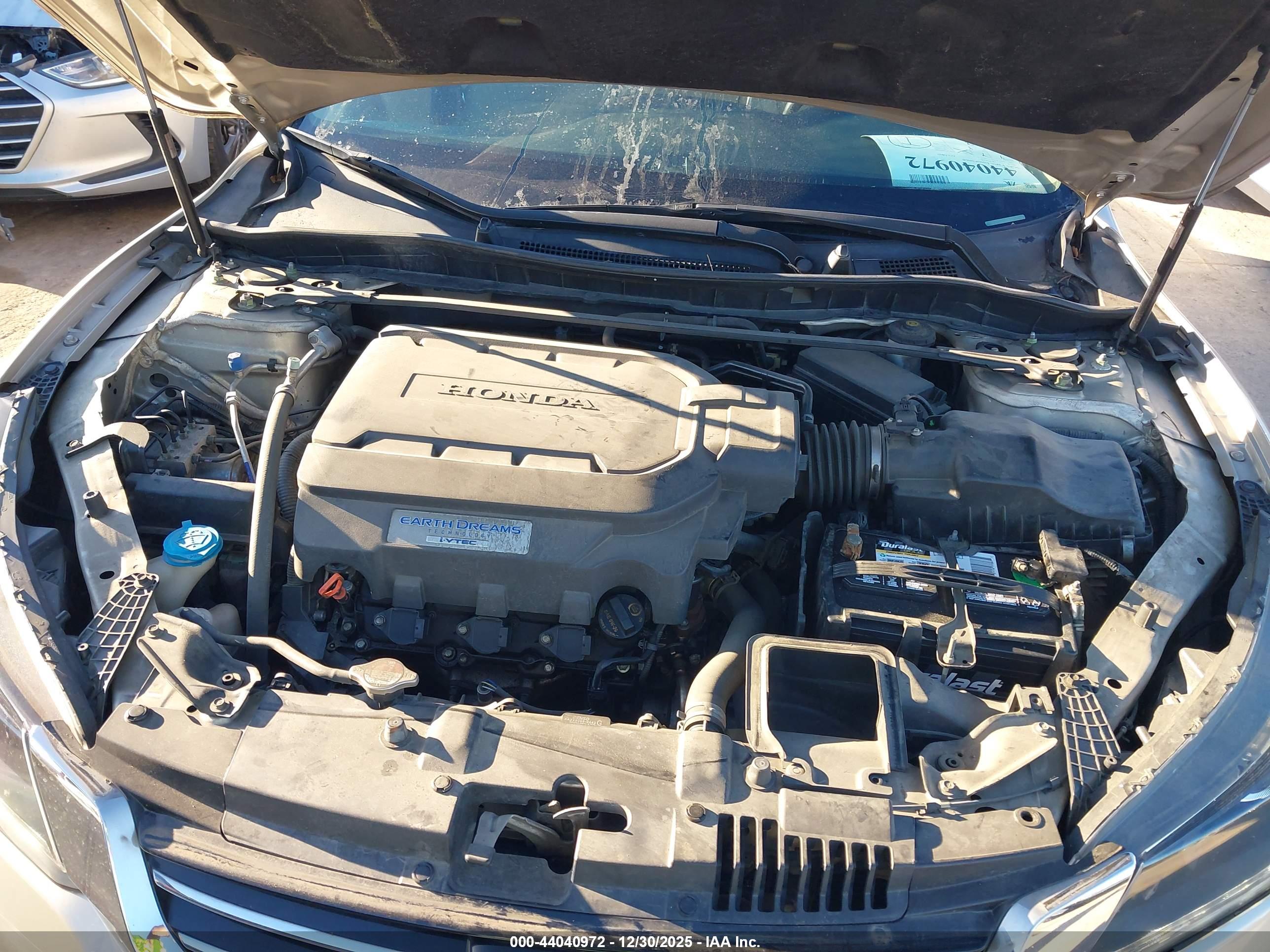 HONDA ACCORD image 10