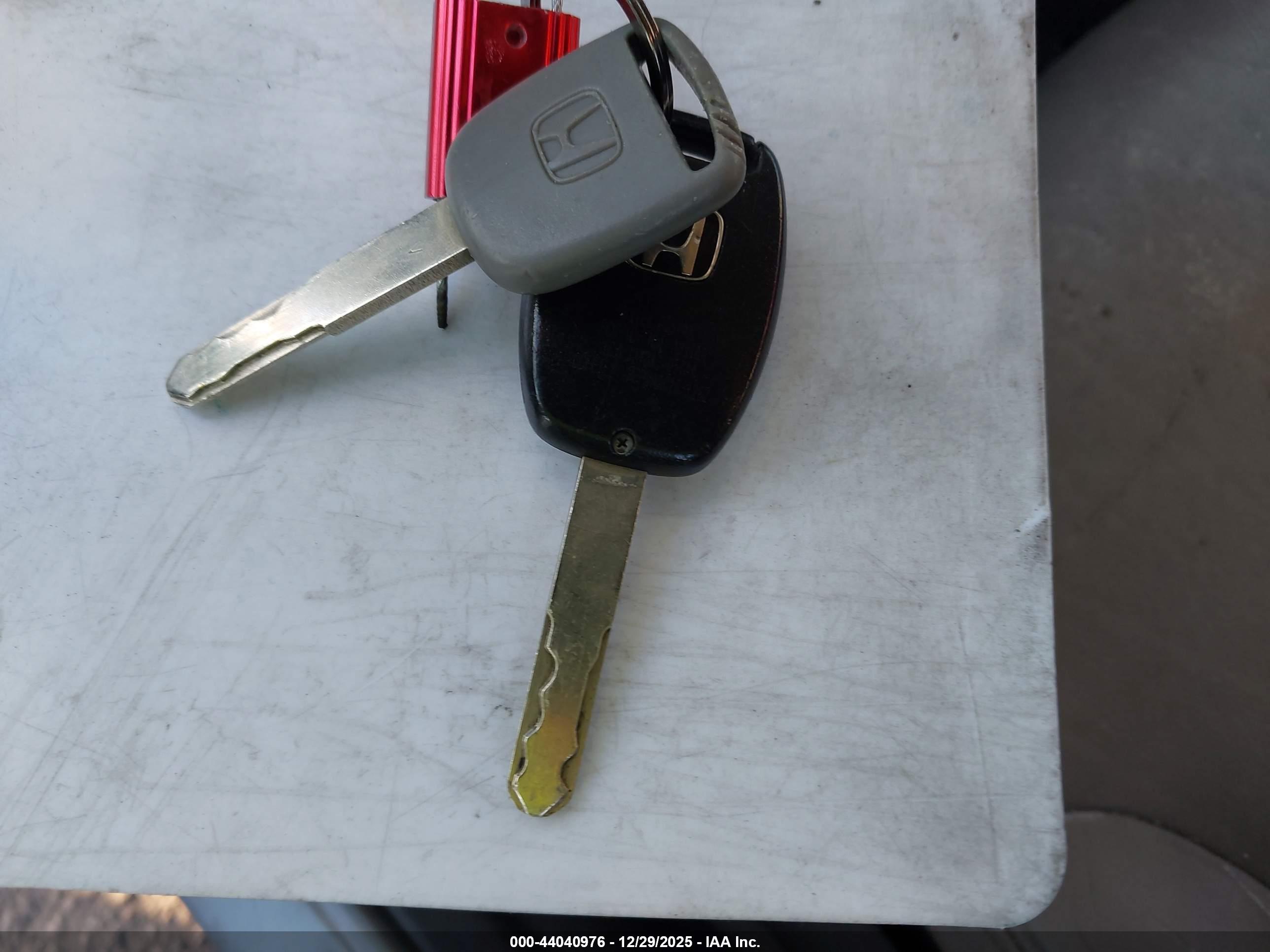 HONDA CIVIC image 11
