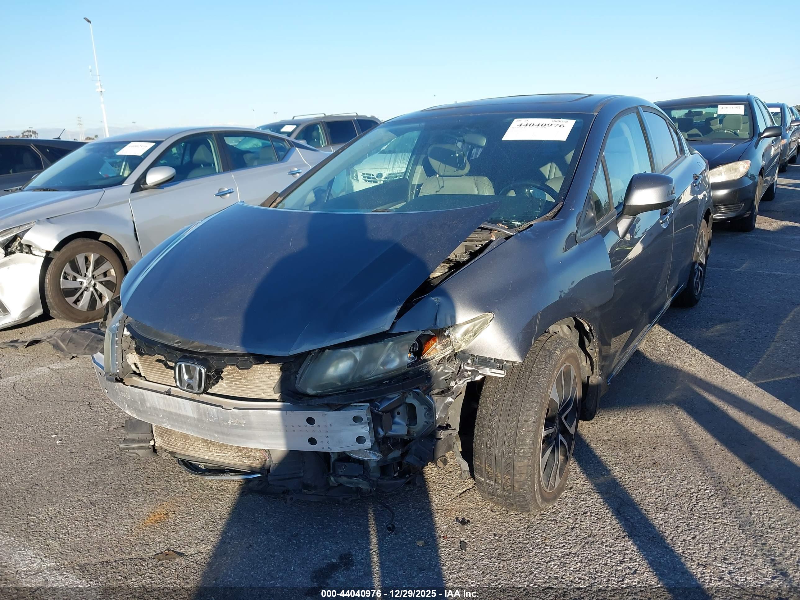 HONDA CIVIC image 2
