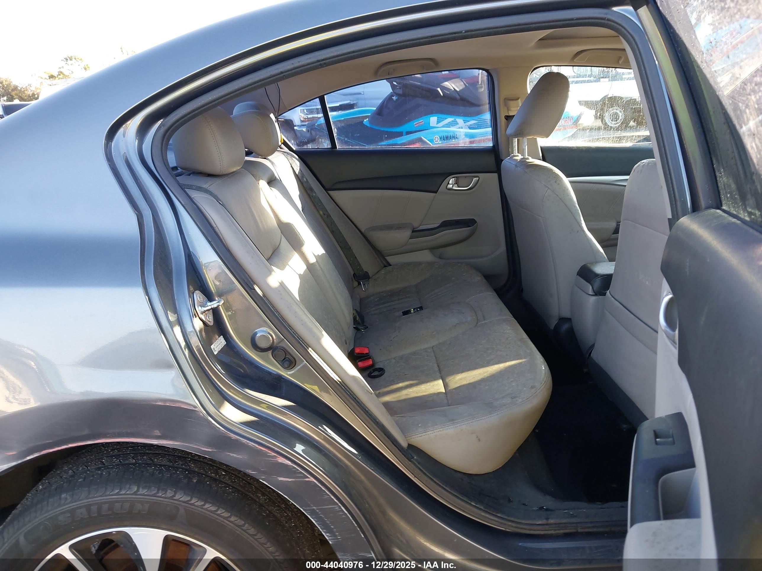 HONDA CIVIC image 8