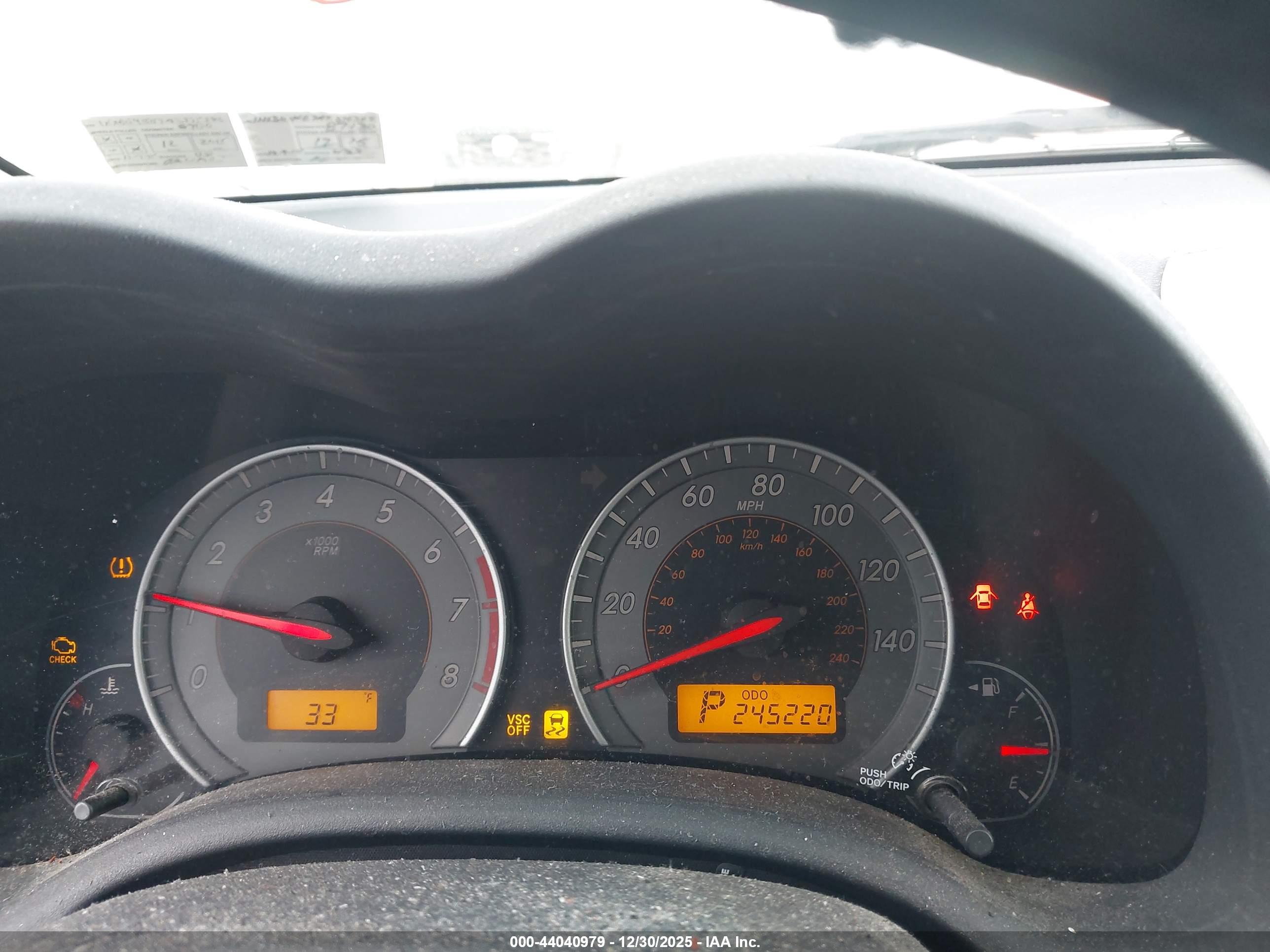 TOYOTA COROLLA image 7