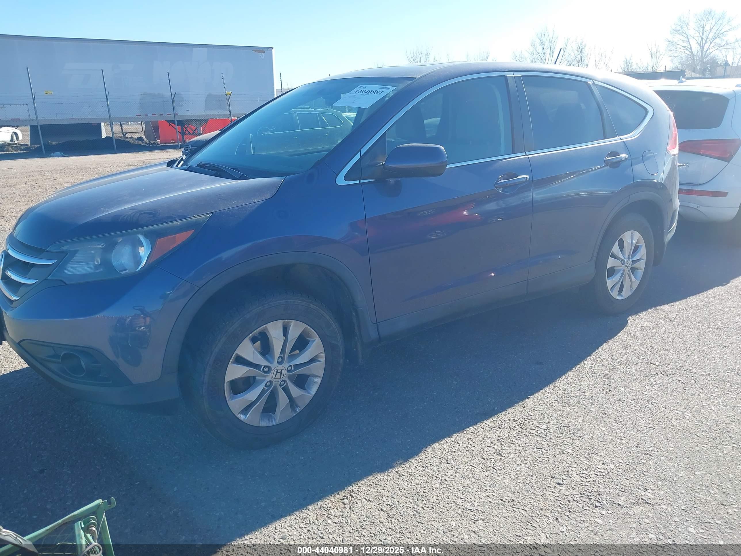 HONDA CR-V image 2