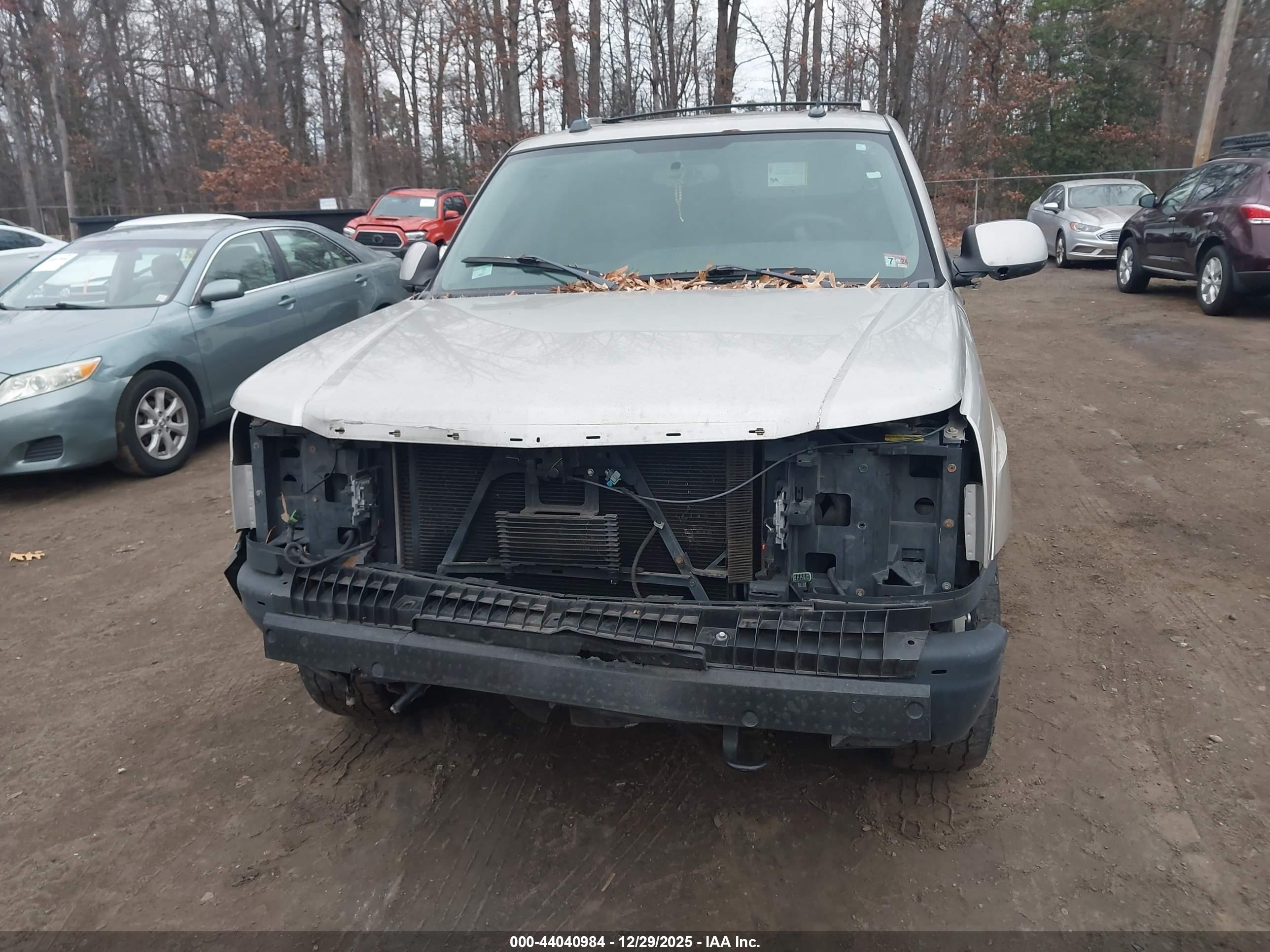 CADILLAC ESCALADE image 6