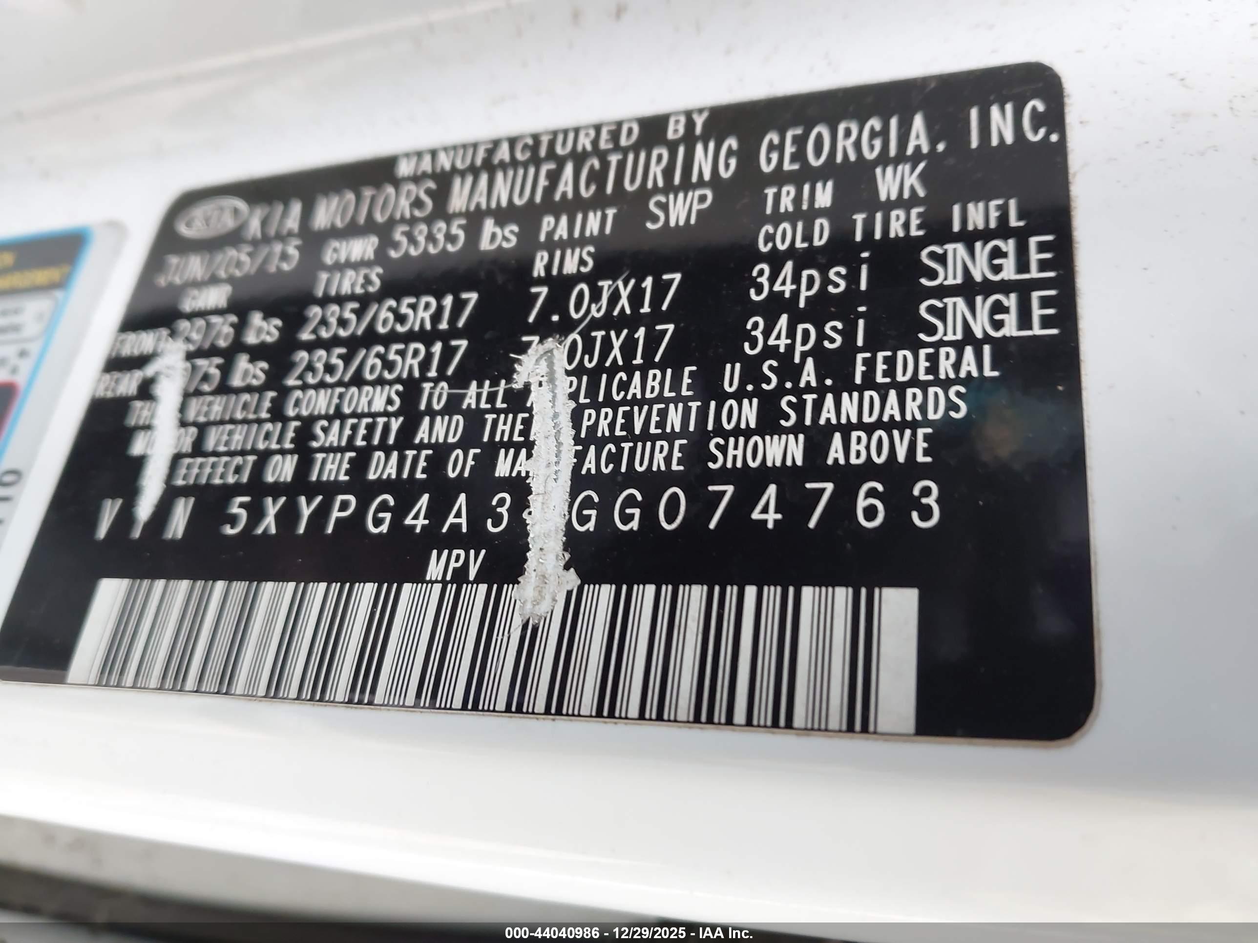 KIA SORENTO image 9