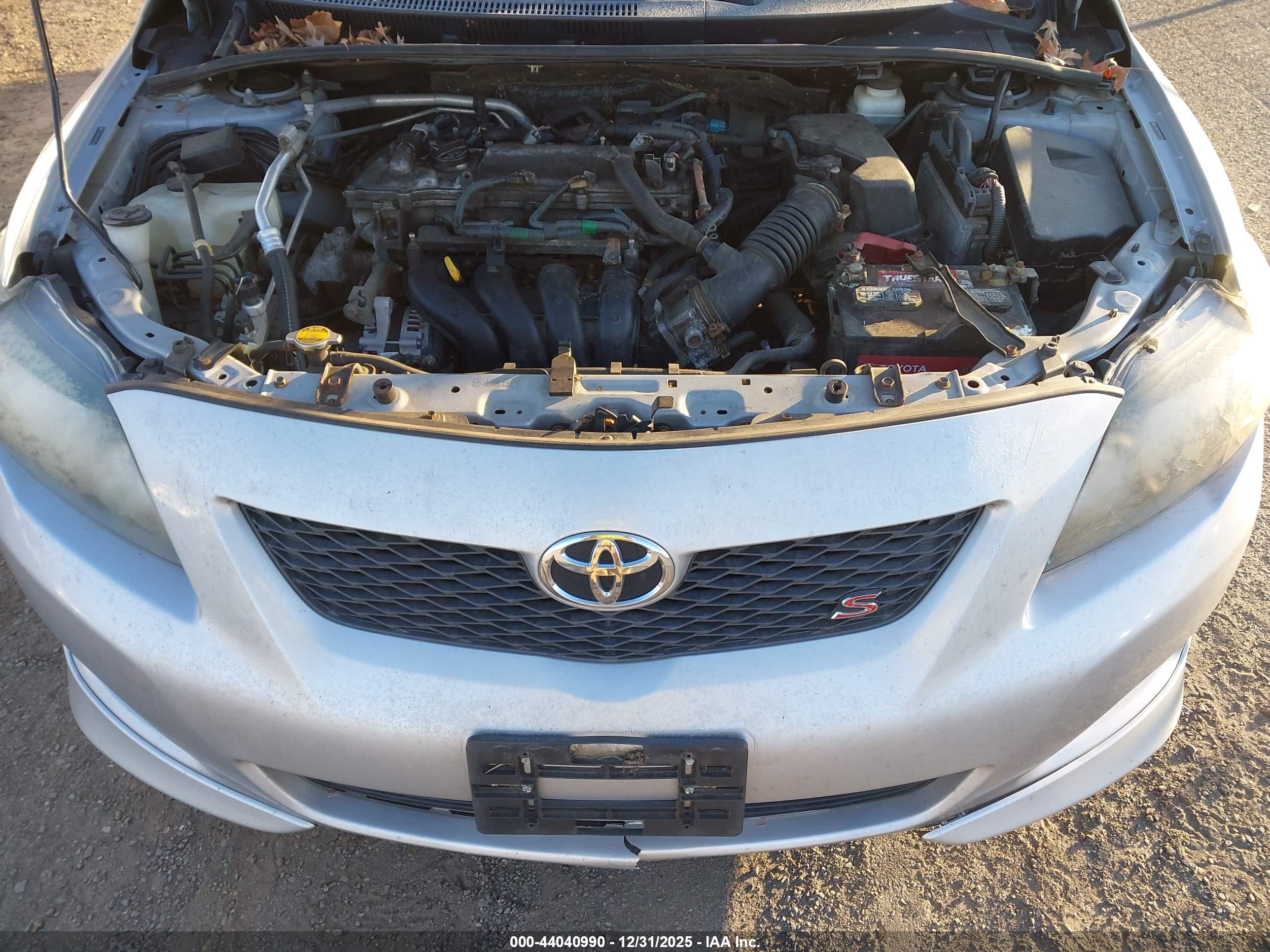 TOYOTA COROLLA image 6