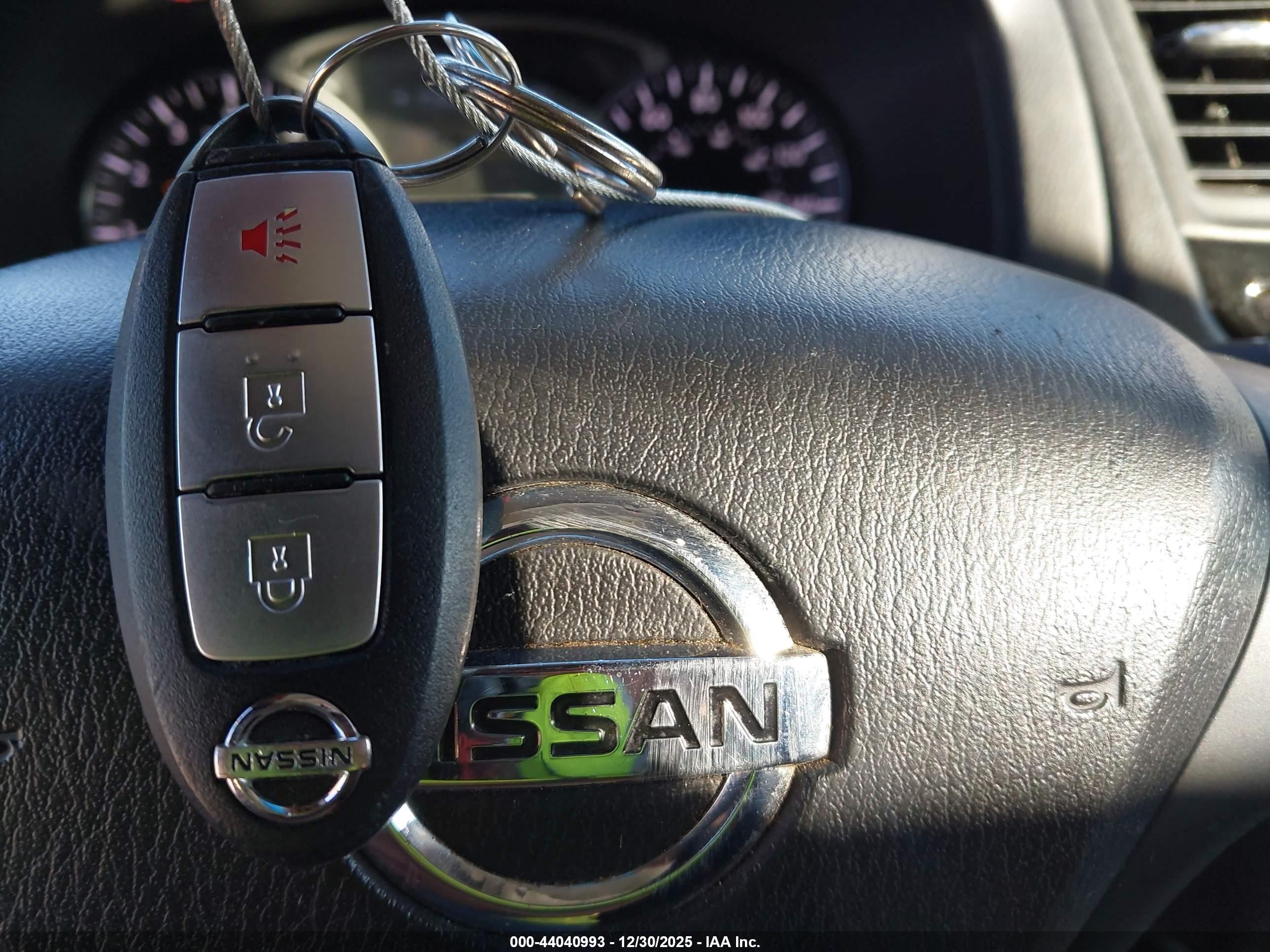 NISSAN PATHFINDER image 11