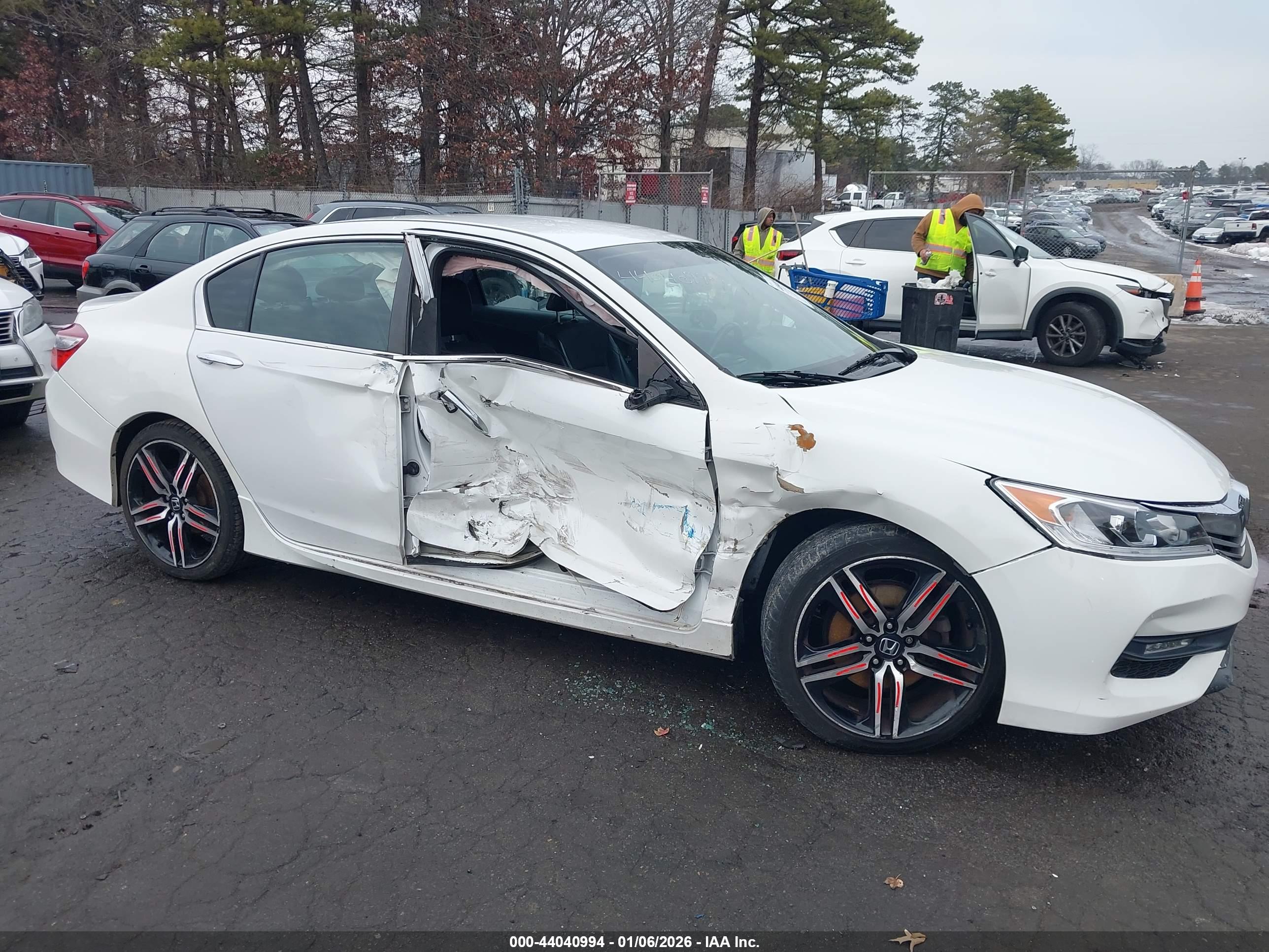 HONDA ACCORD image 6
