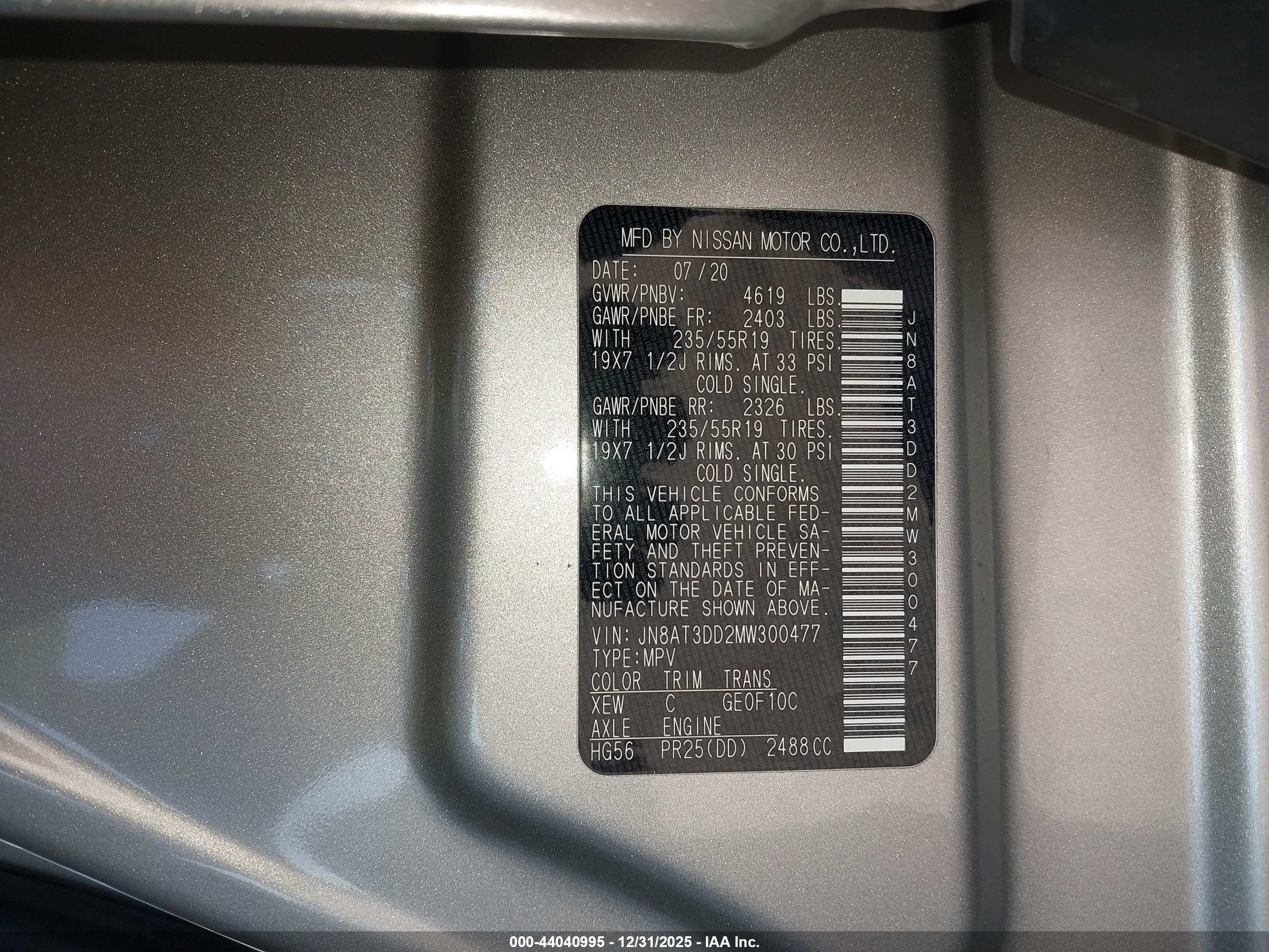 NISSAN ROGUE image 9