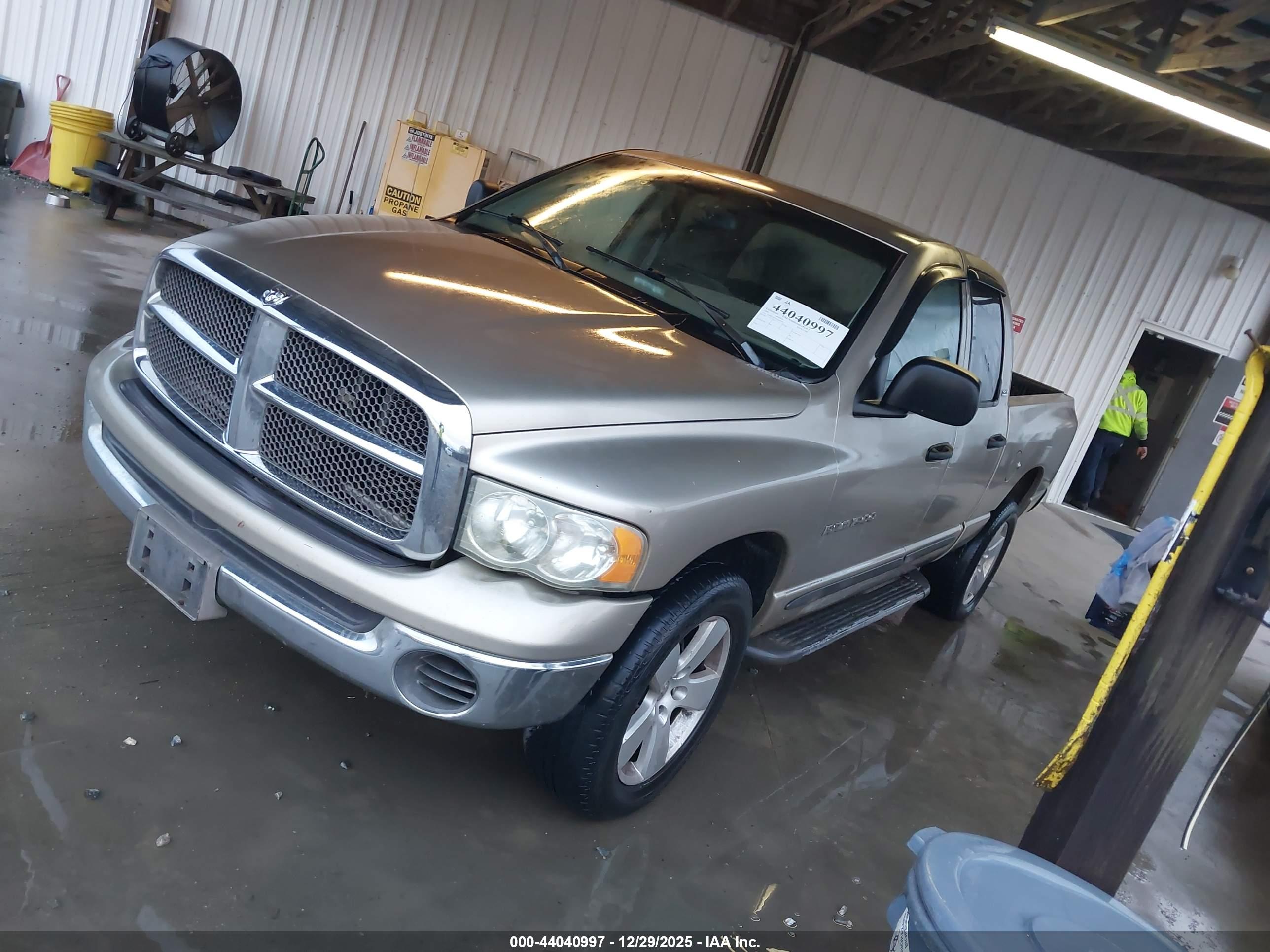 DODGE RAM image 2