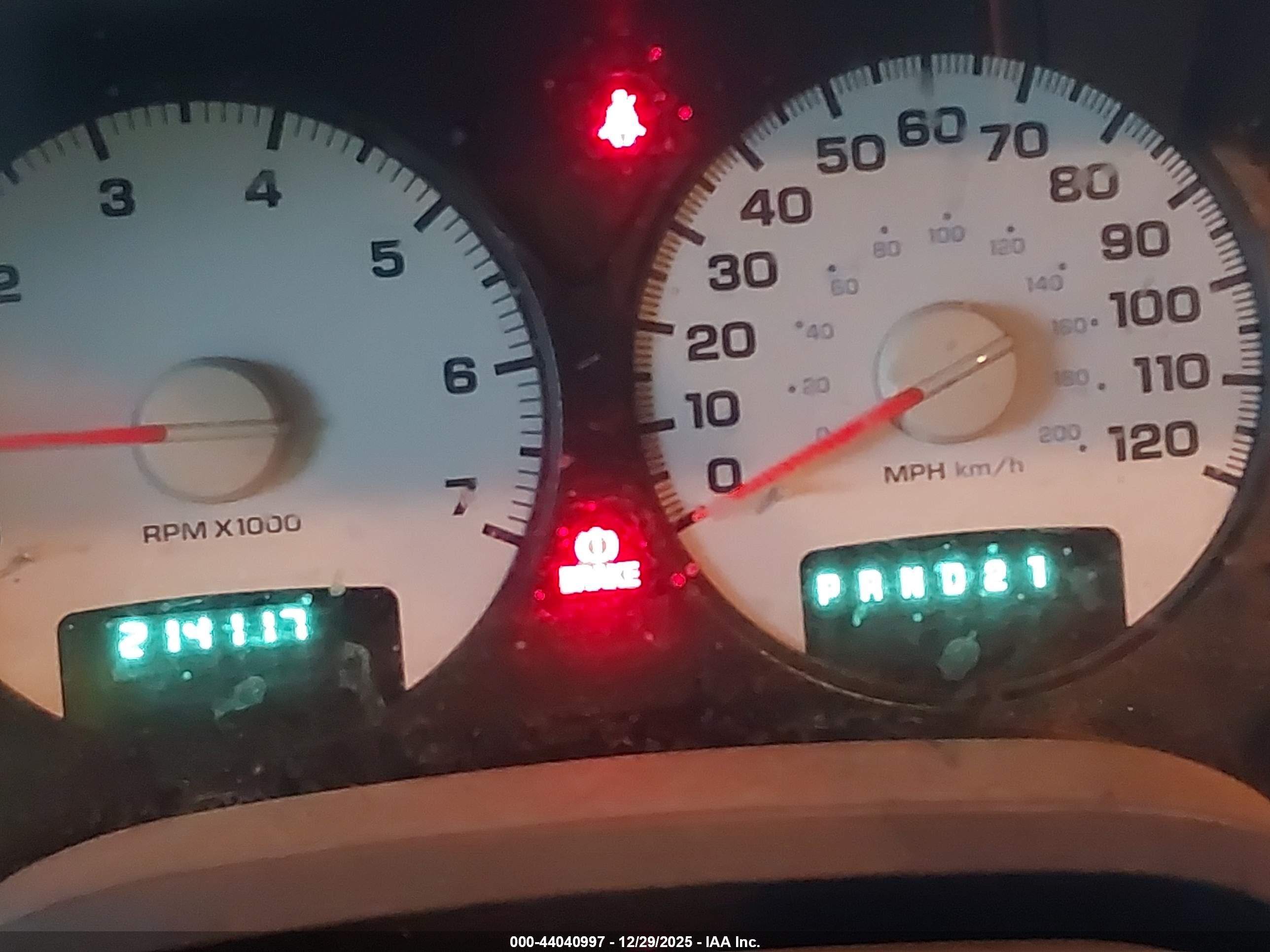 DODGE RAM image 7