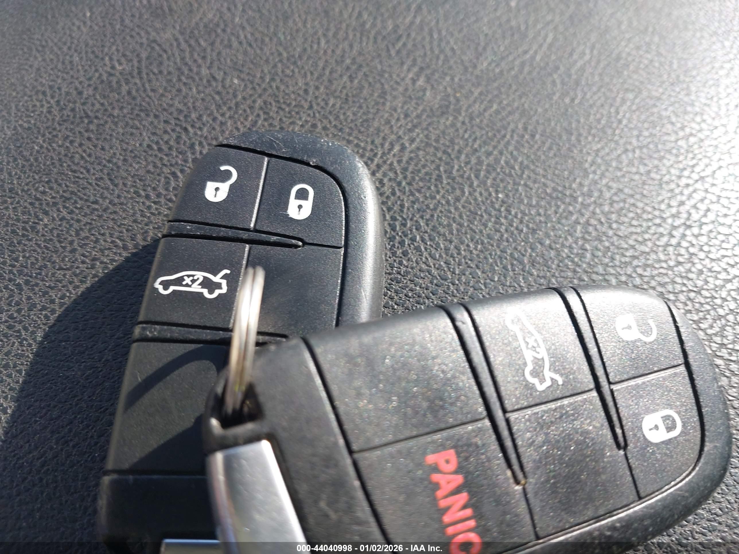 CHRYSLER 300 image 11
