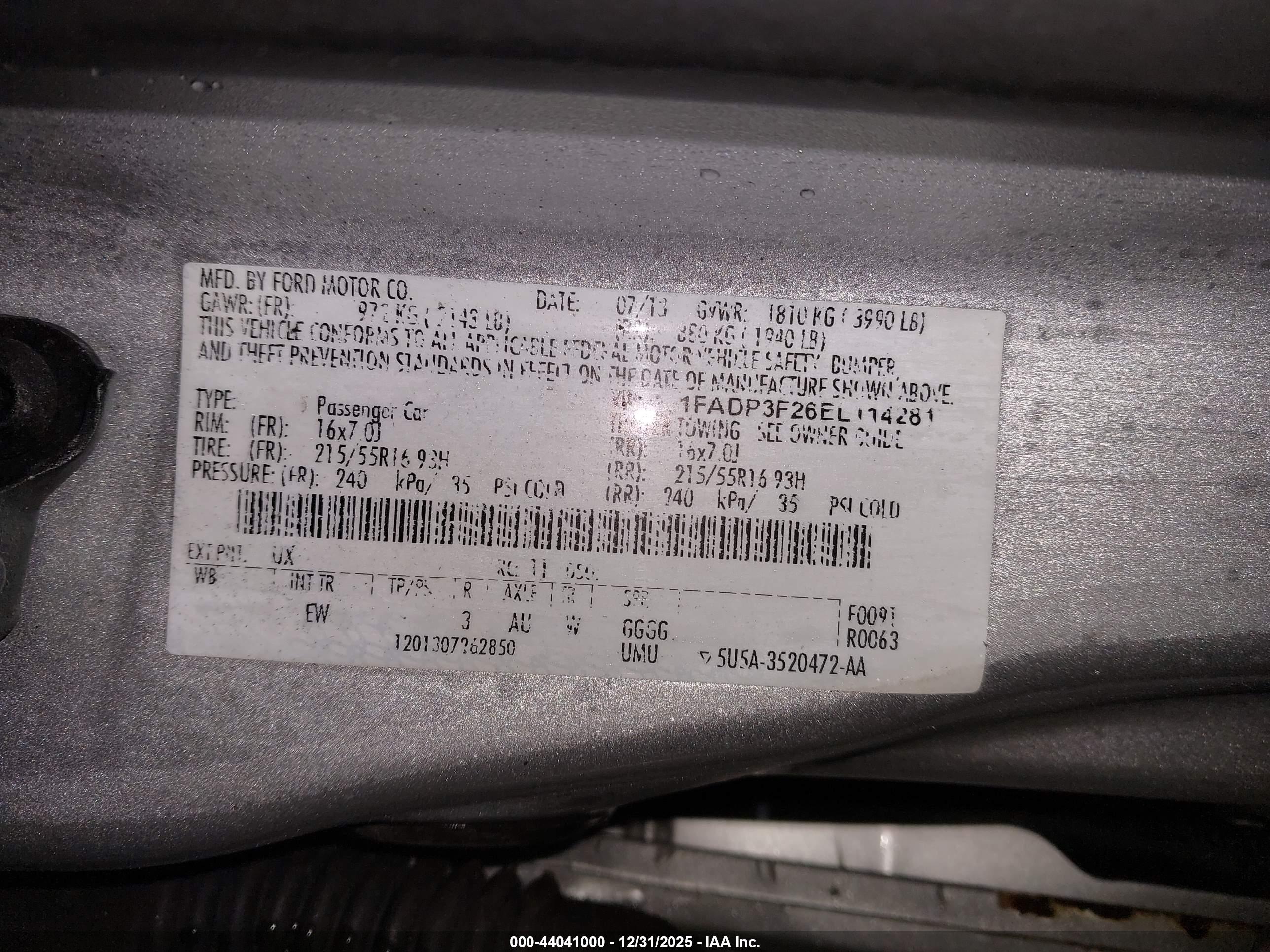 FORD FOCUS image 9
