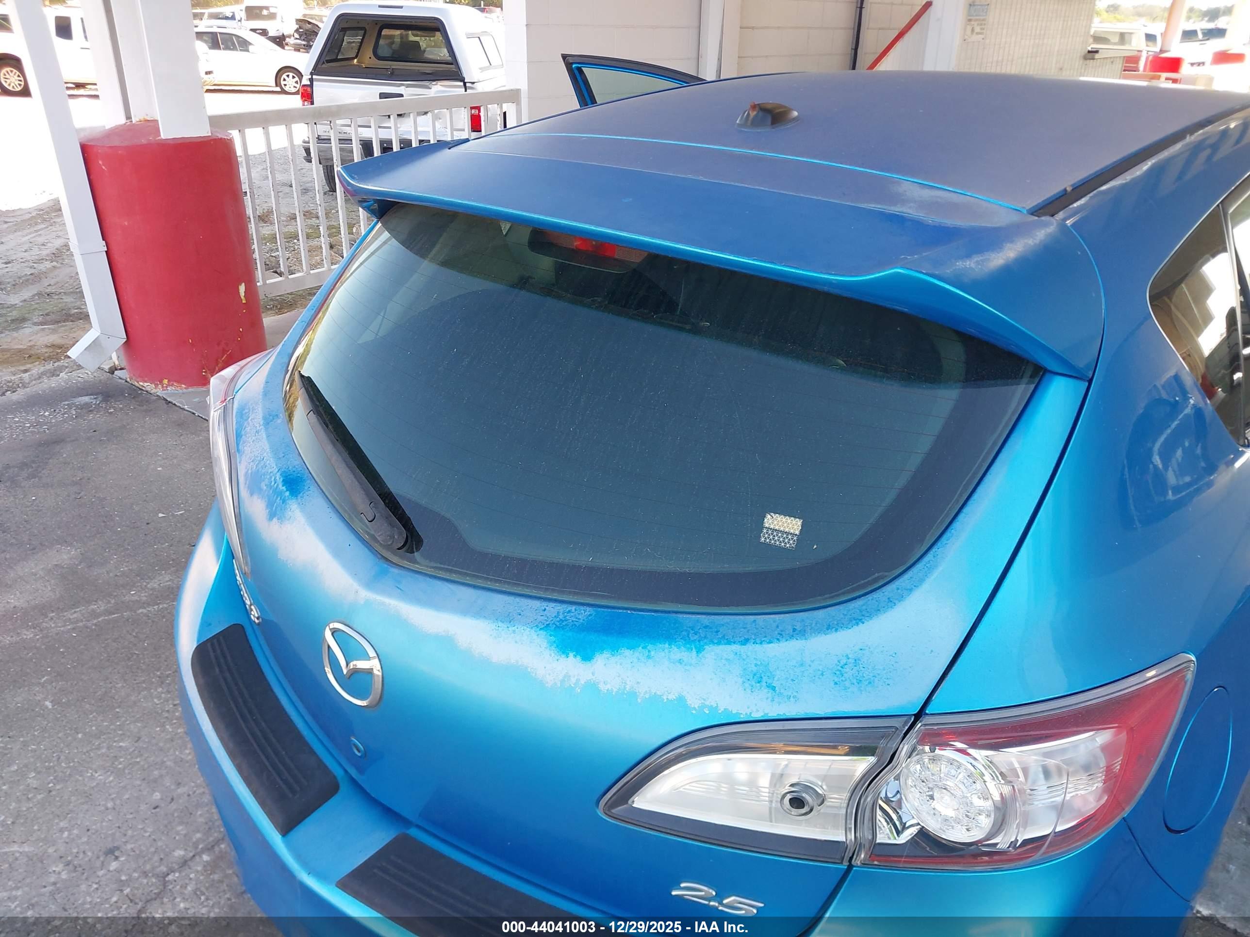 MAZDA MAZDA3 image 6