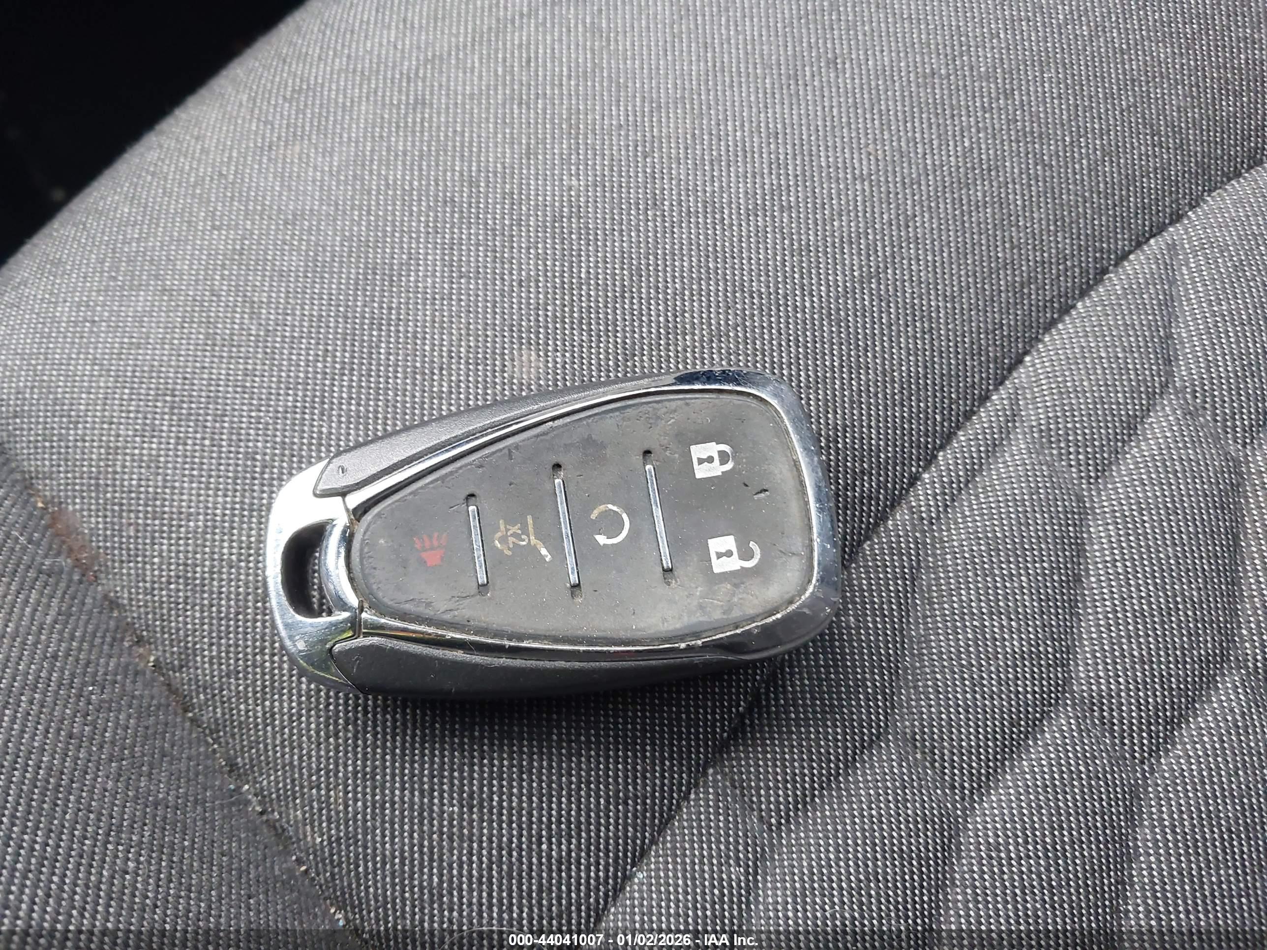 CHEVROLET EQUINOX image 11