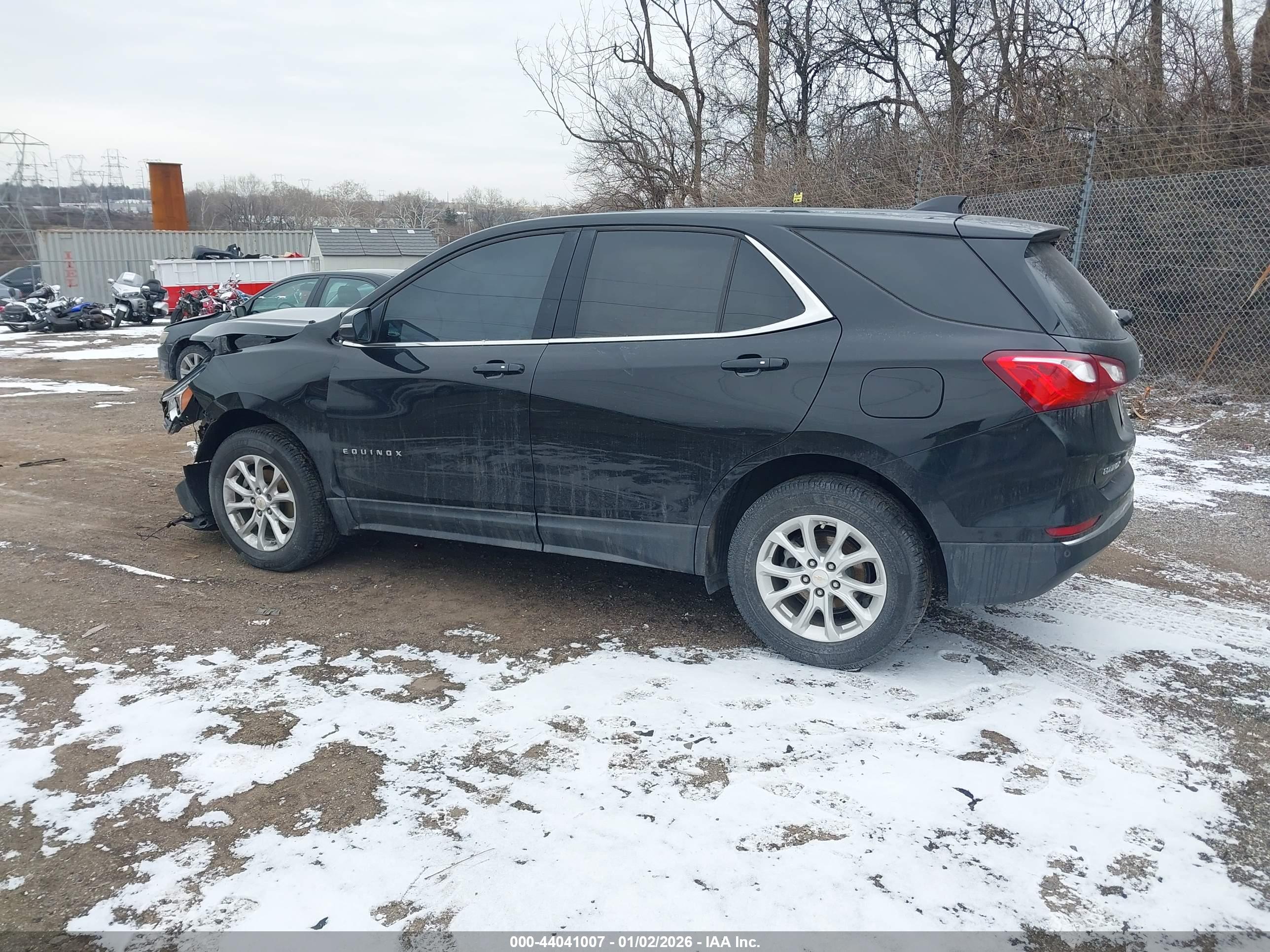 CHEVROLET EQUINOX image 3