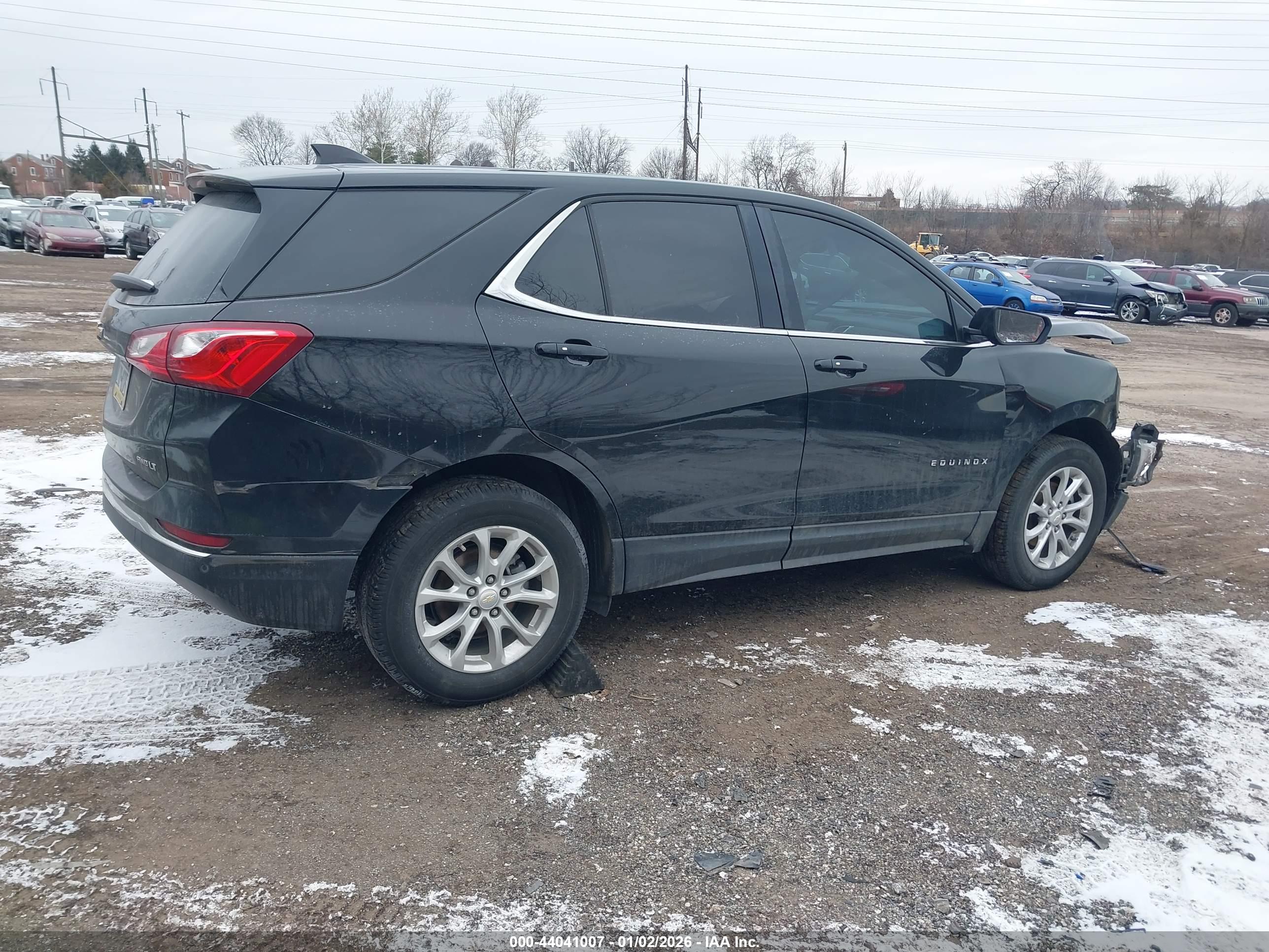 CHEVROLET EQUINOX image 4