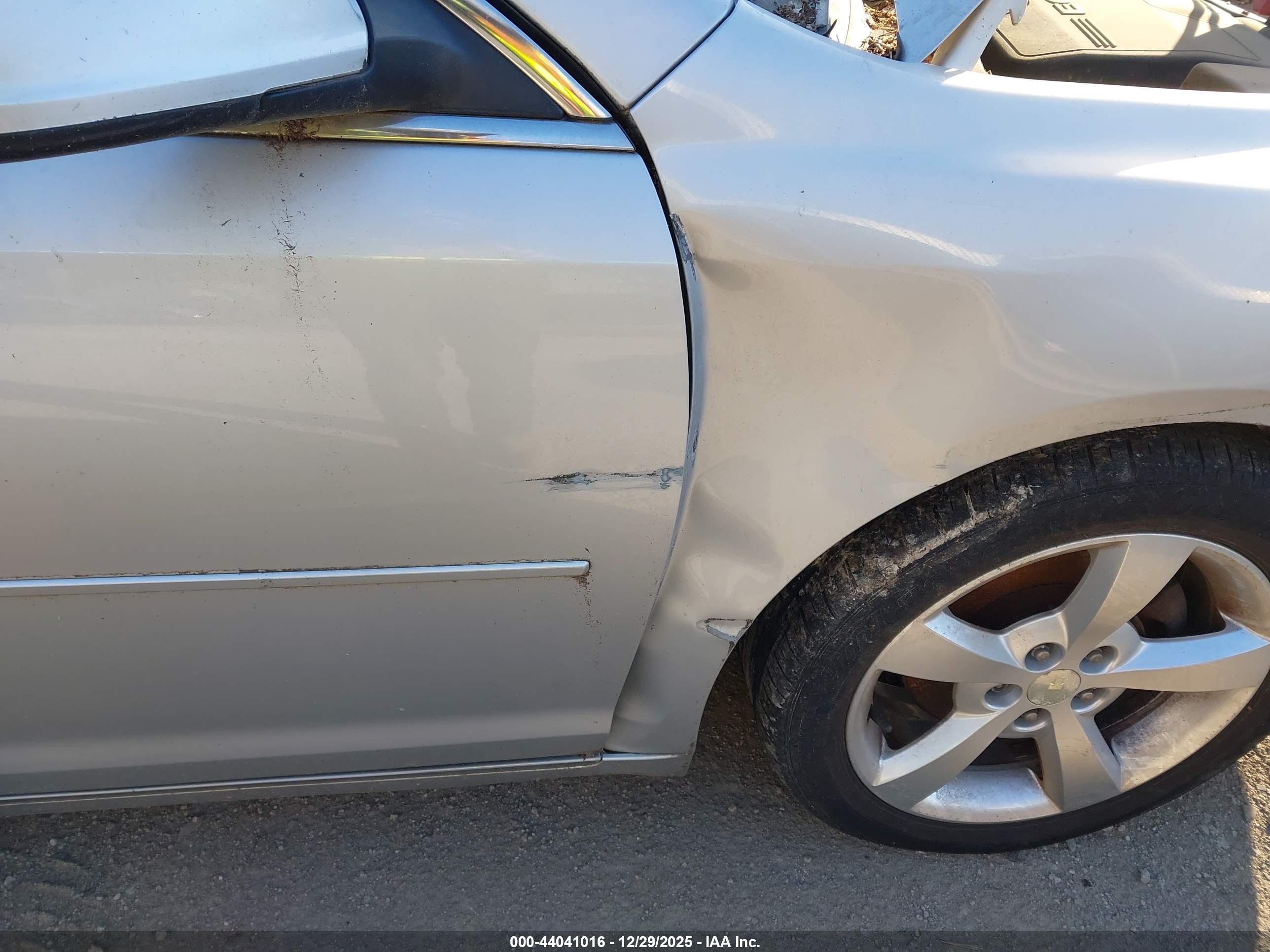 CHEVROLET MALIBU image 6