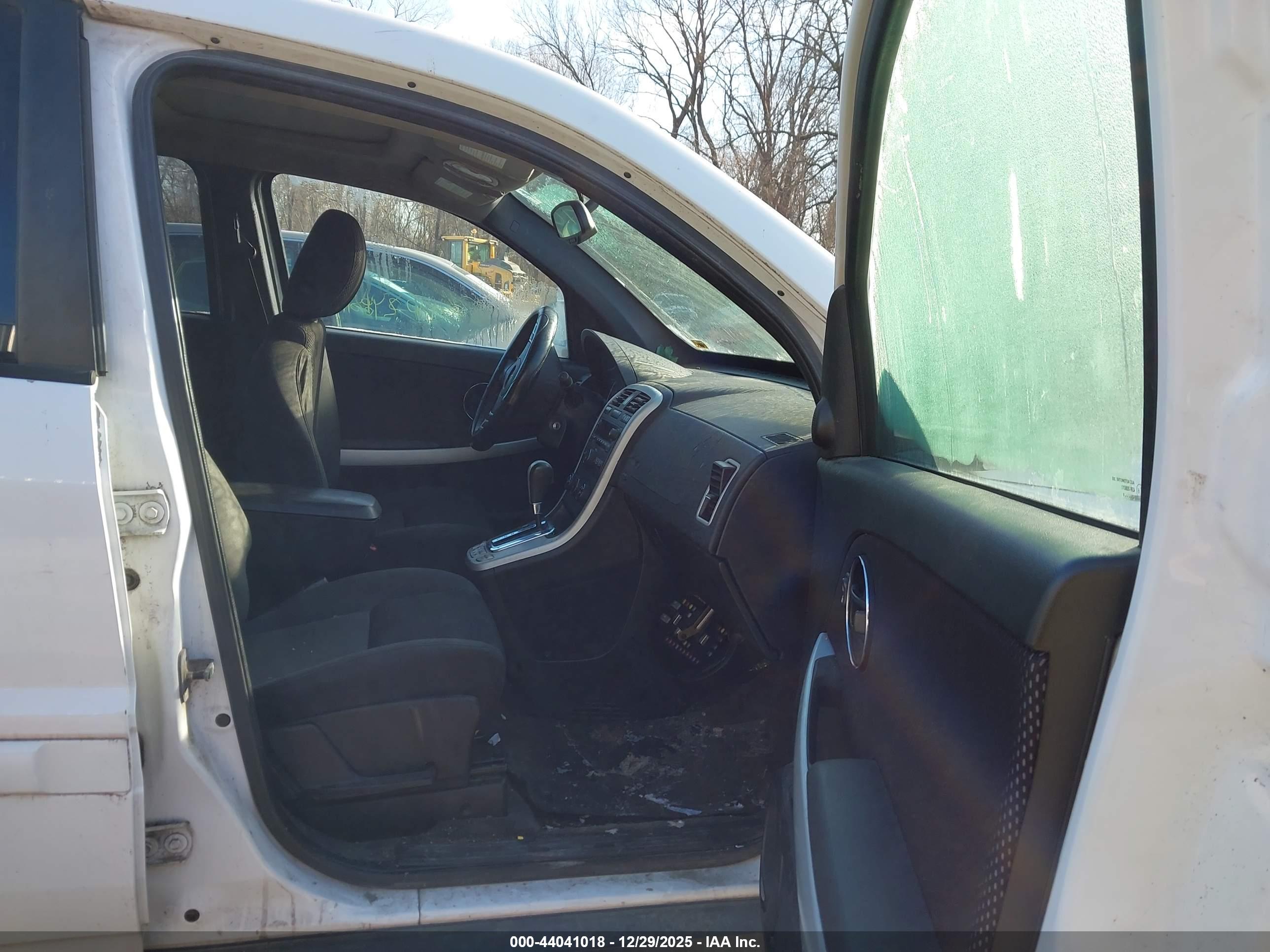 PONTIAC TORRENT image 5