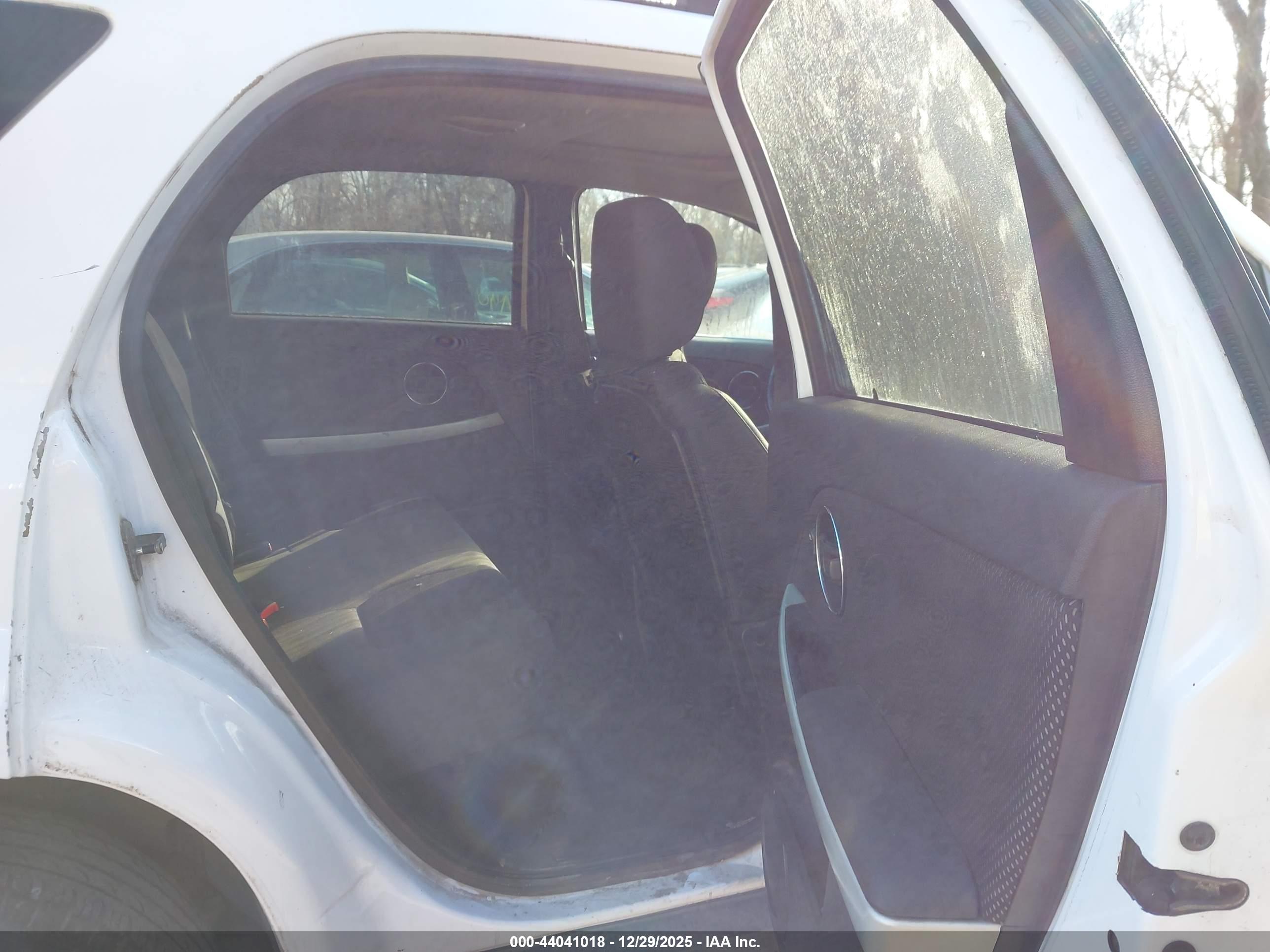 PONTIAC TORRENT image 8