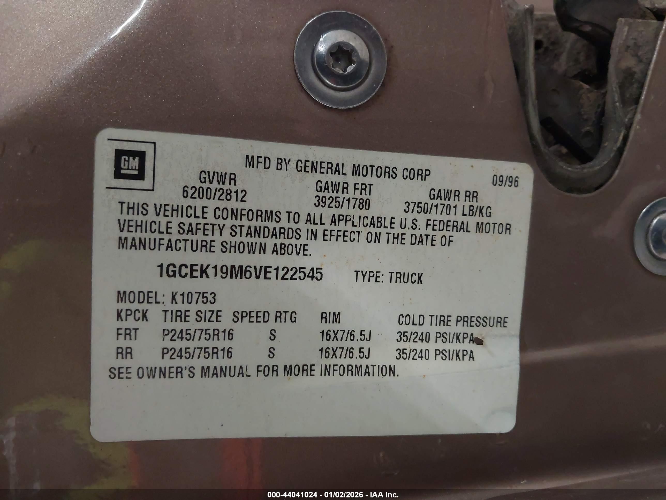 CHEVROLET K1500 image 9