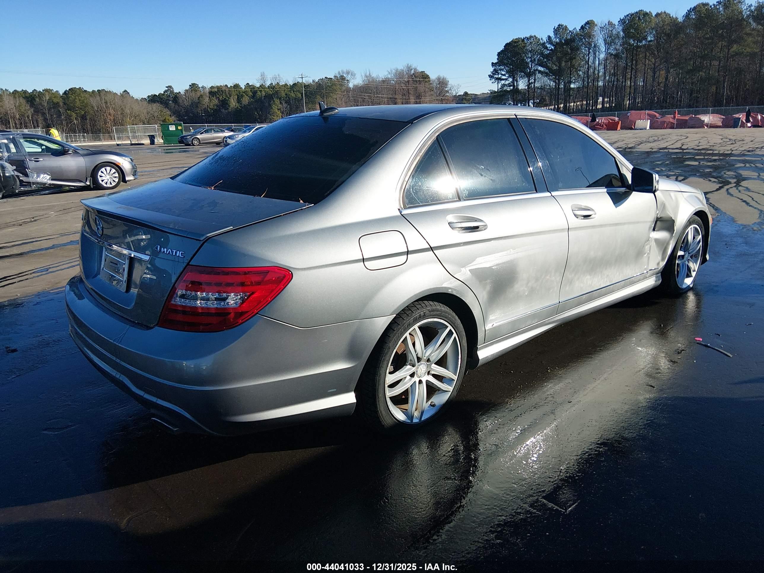 MERCEDES-BENZ C image 4