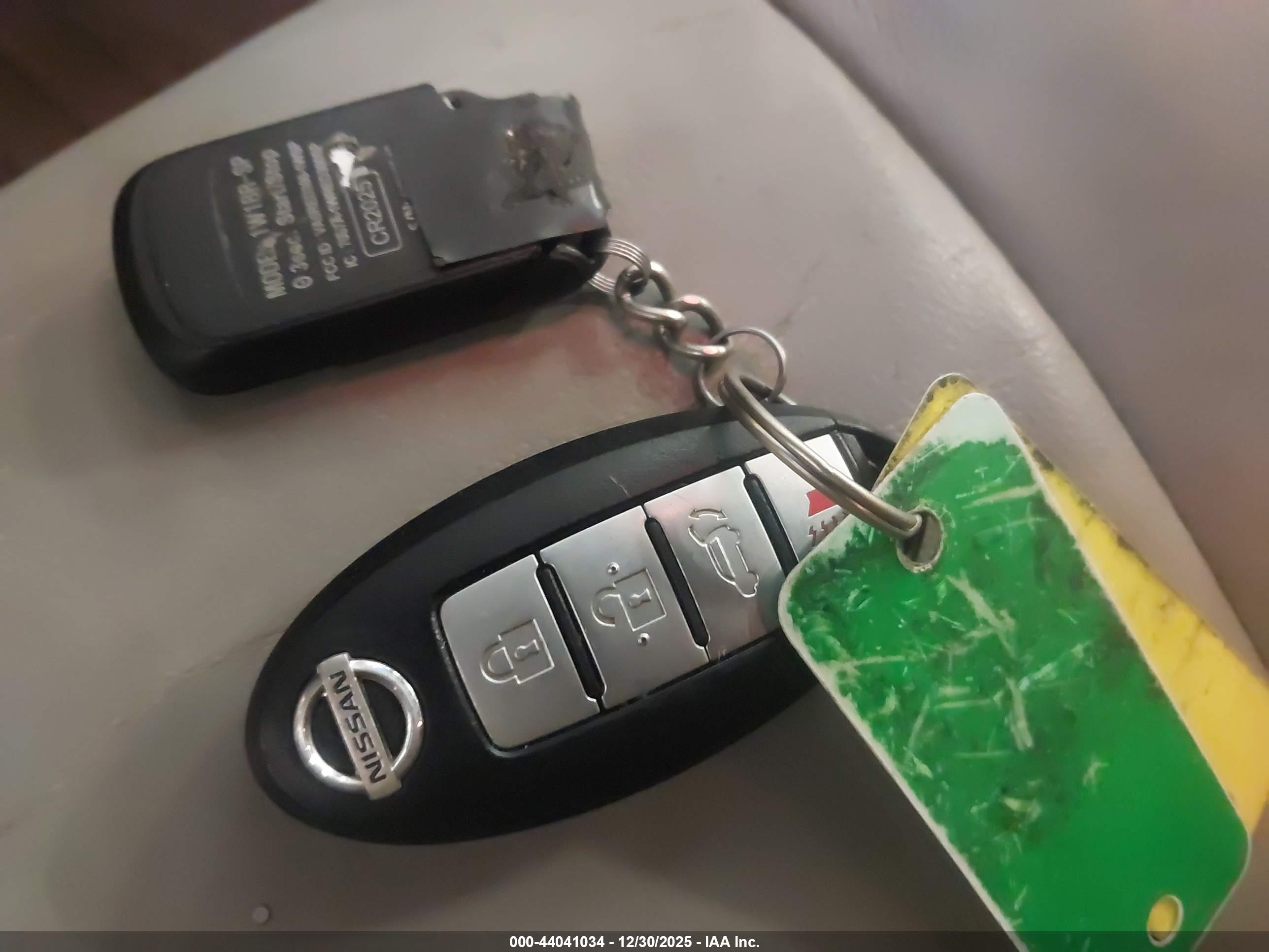 NISSAN MURANO image 11