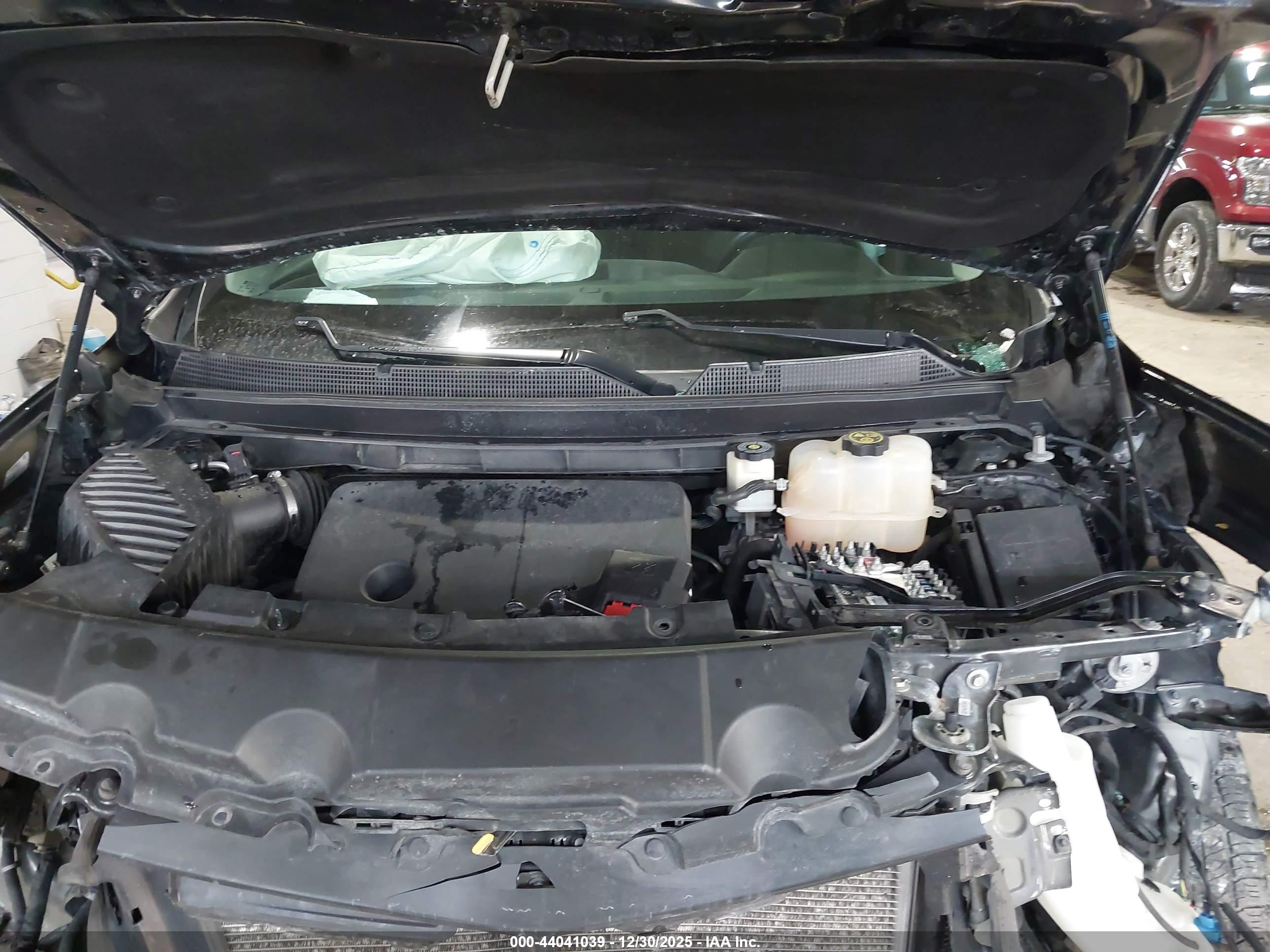 CHEVROLET TRAVERSE image 10