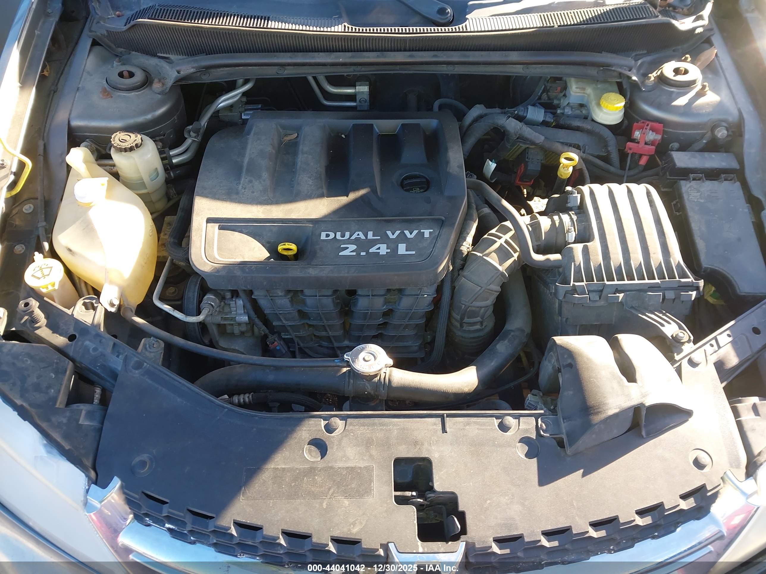 DODGE AVENGER image 10