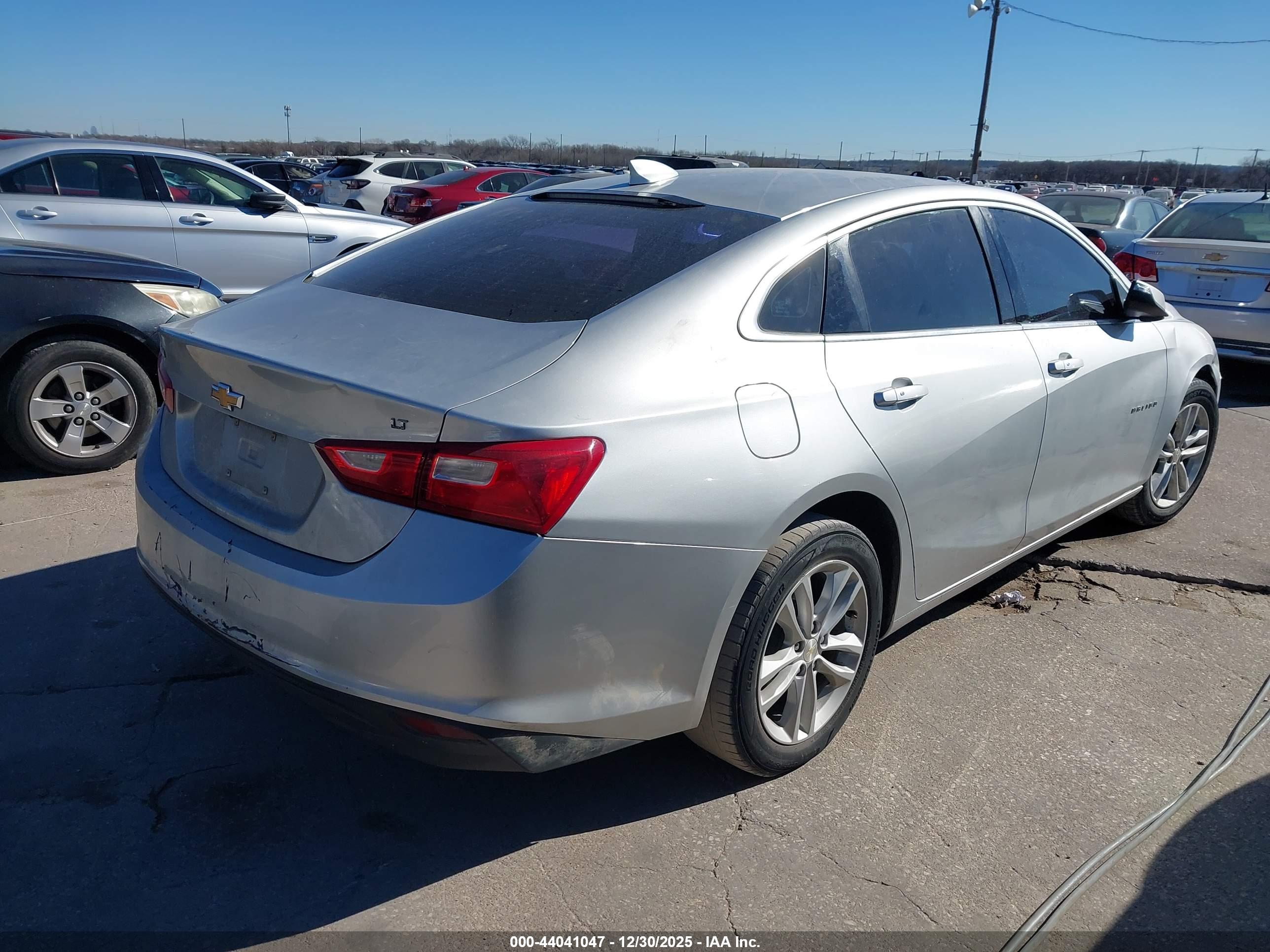 CHEVROLET MALIBU image 4