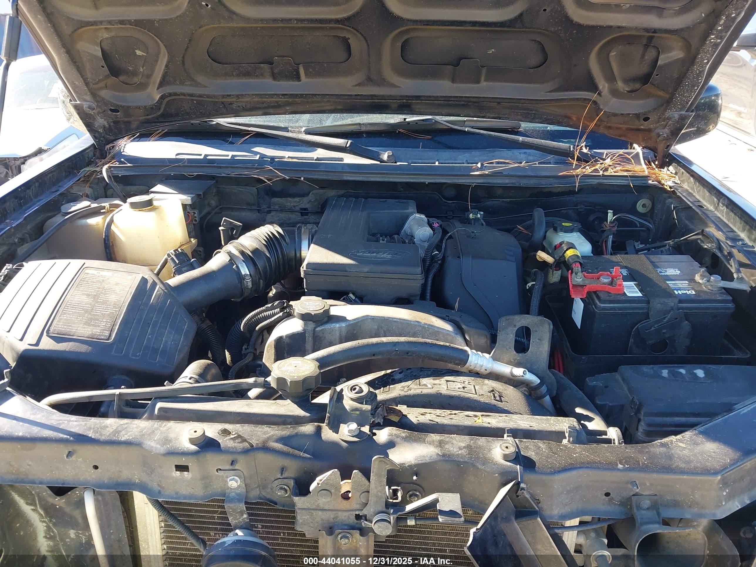 CHEVROLET COLORADO image 10