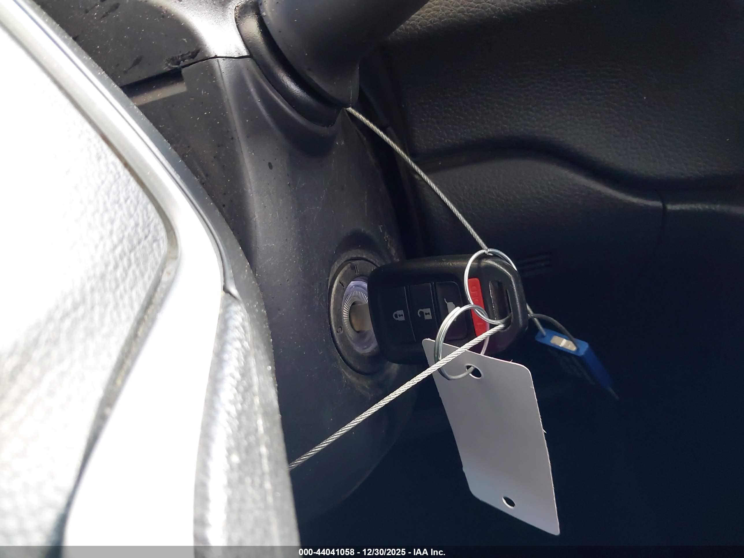 HONDA CR-V image 11
