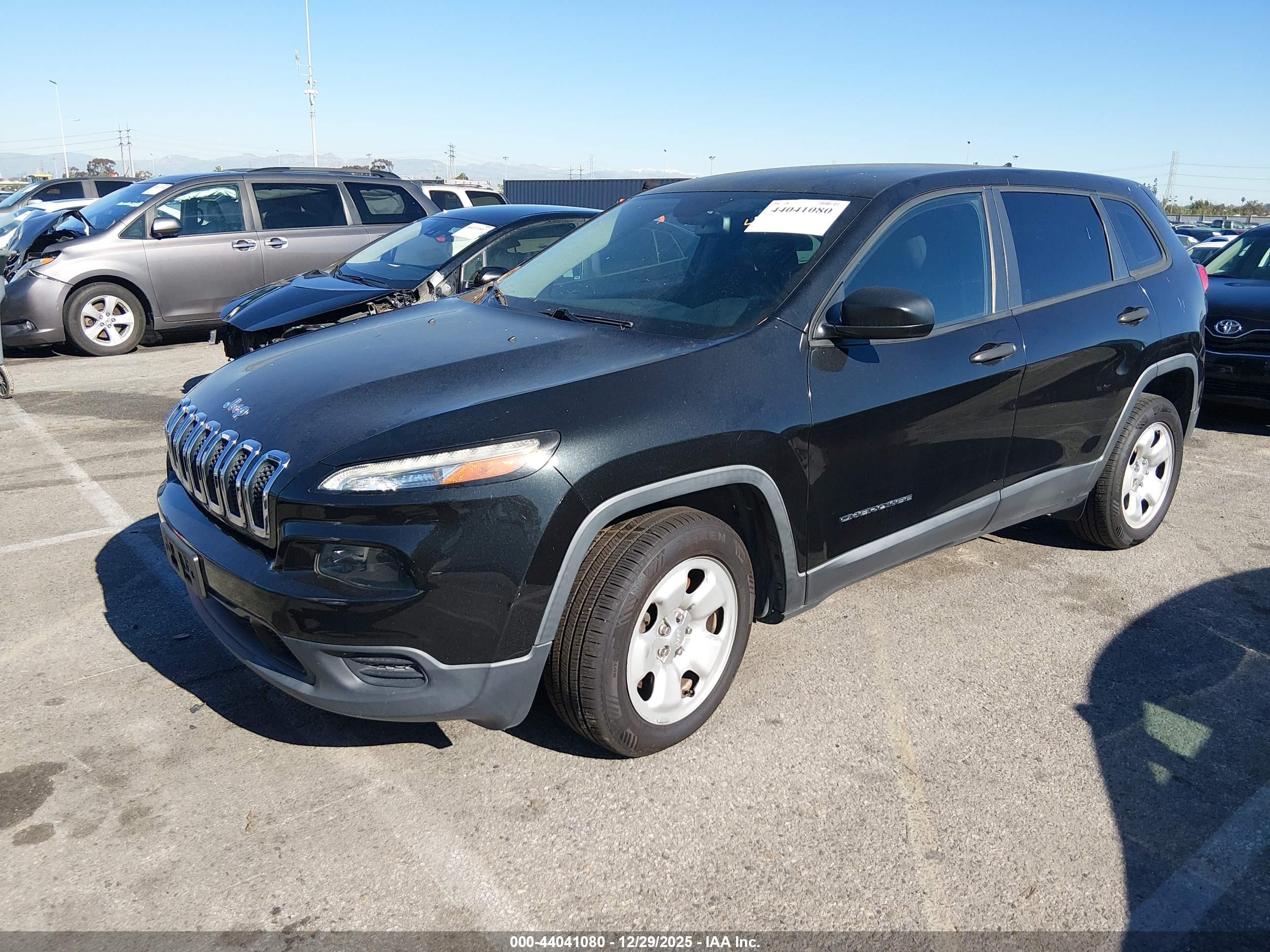 JEEP CHEROKEE image 2
