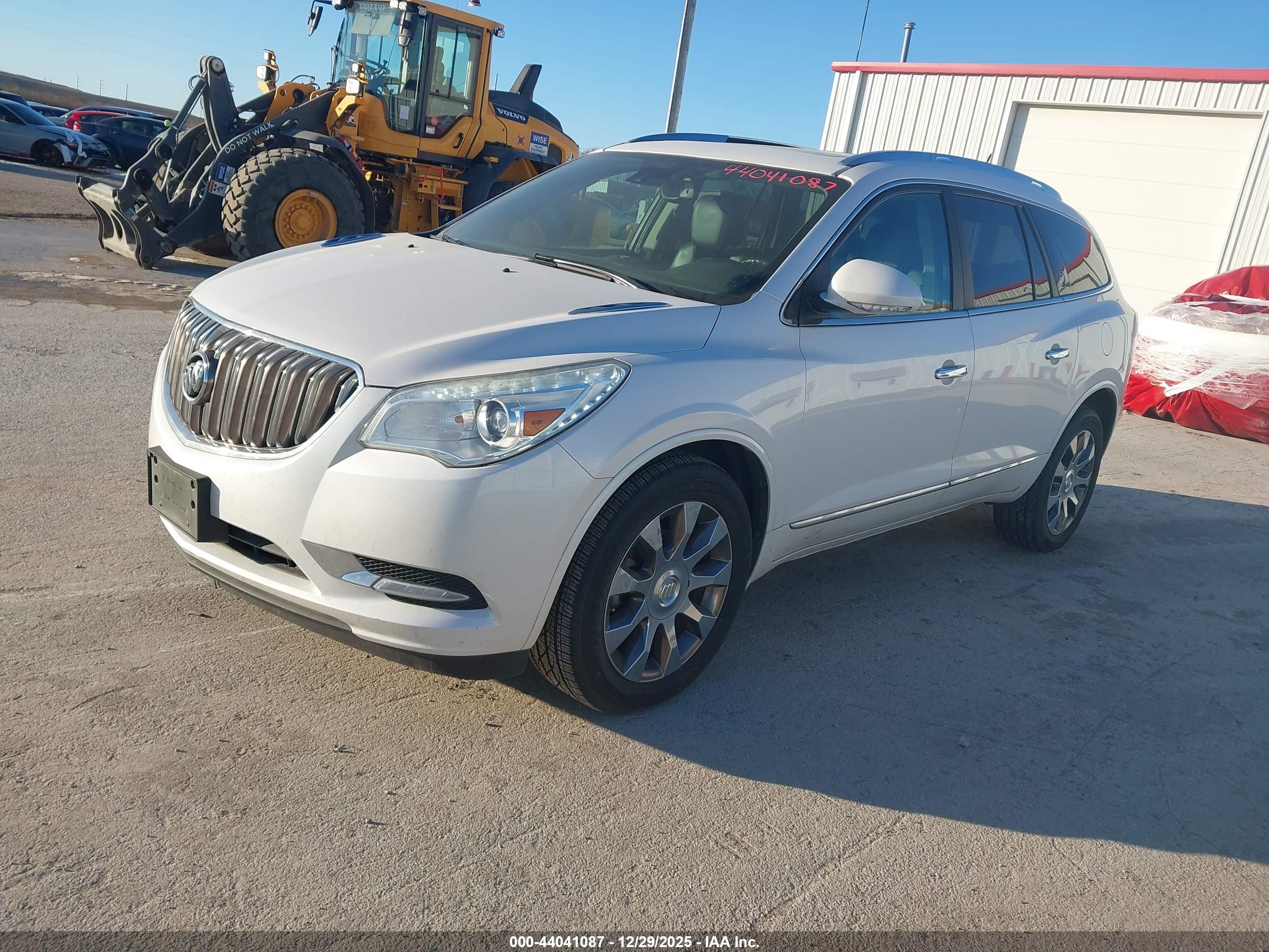 BUICK ENCLAVE image 2