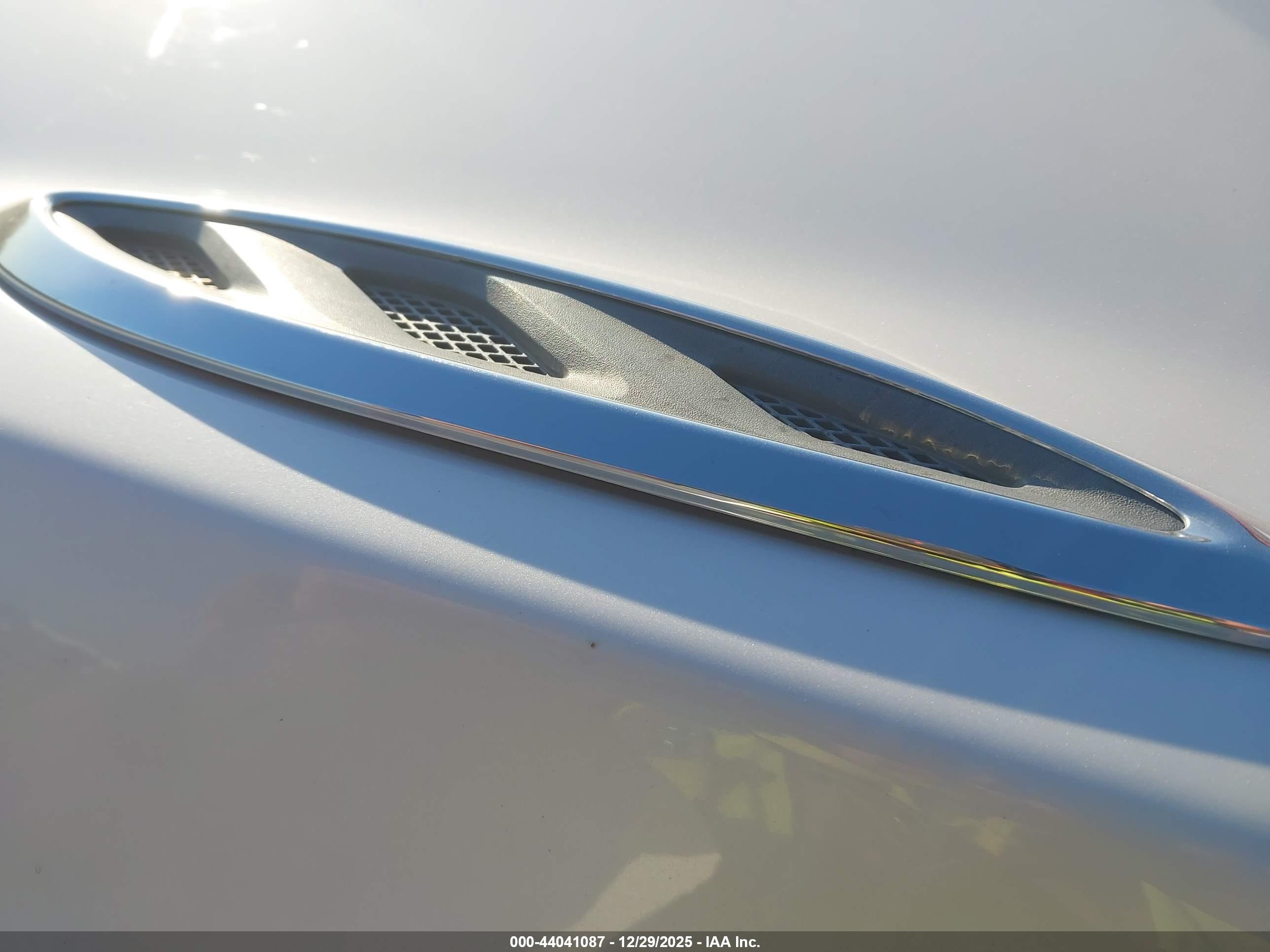 BUICK ENCLAVE image 6