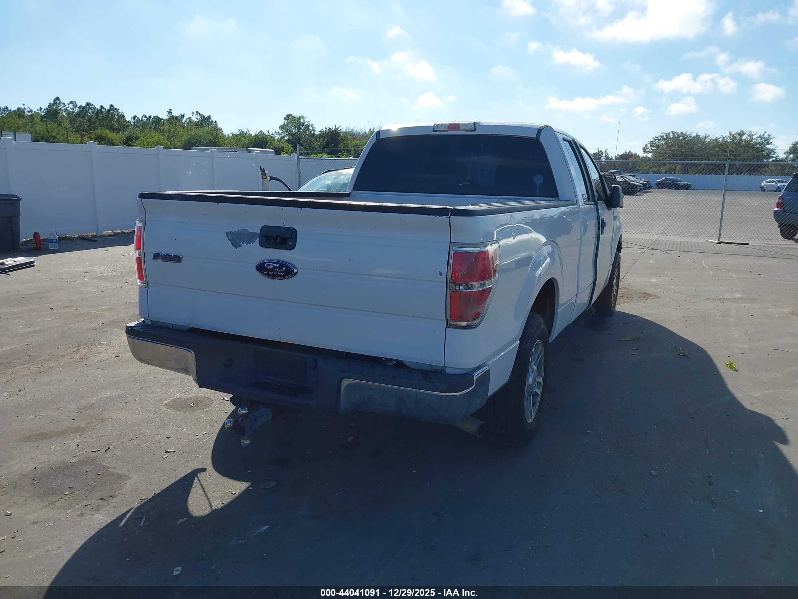FORD F-150 image 4