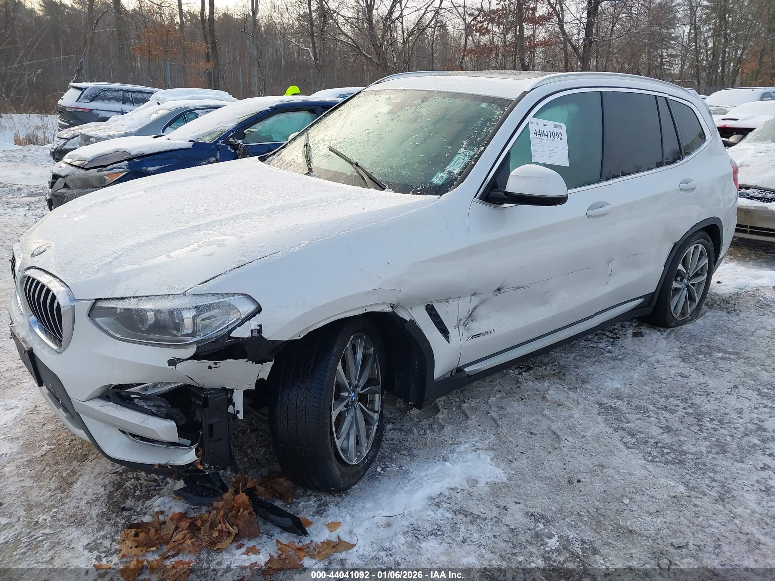 BMW X3 image 2
