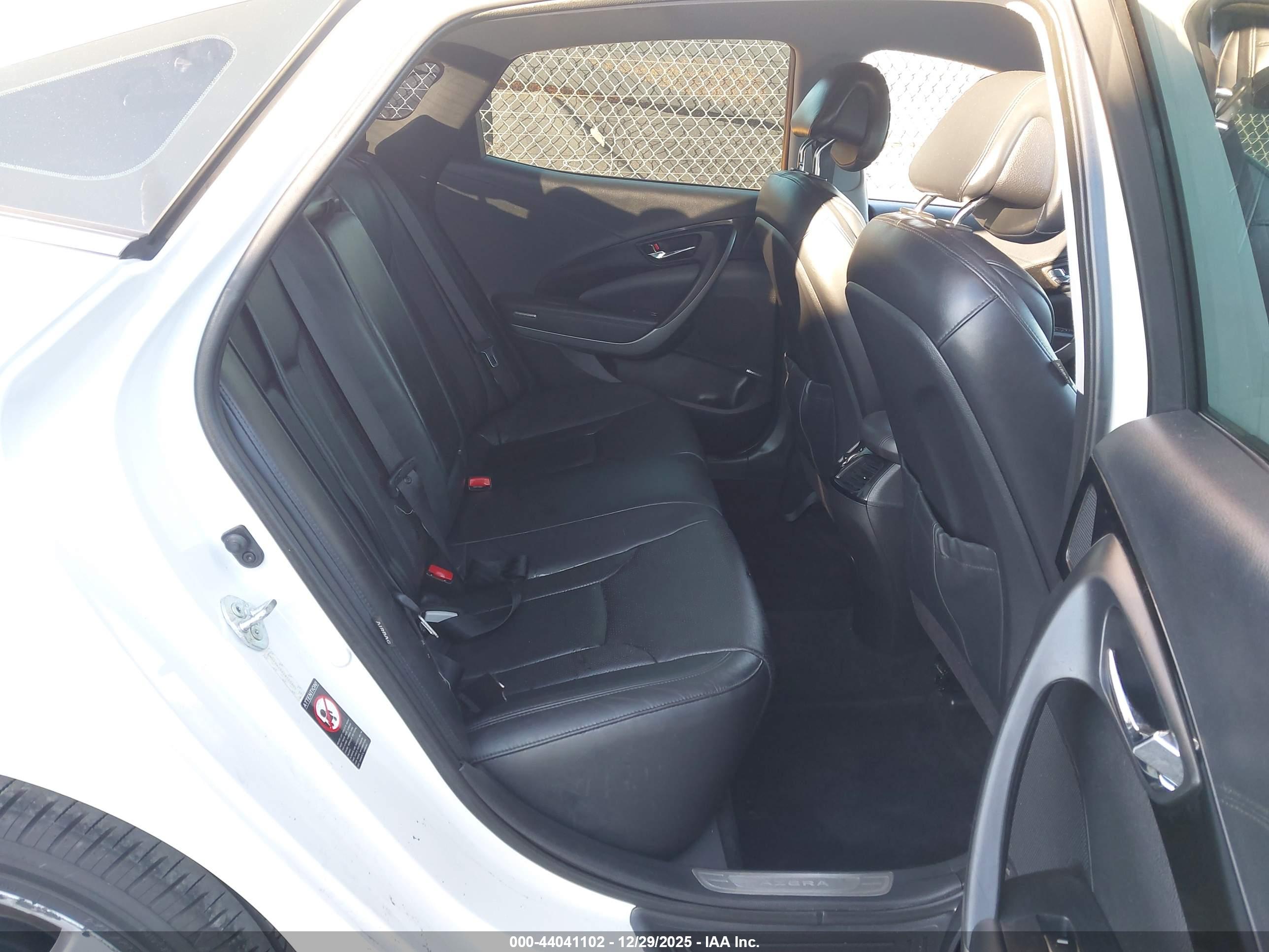 HYUNDAI AZERA image 8