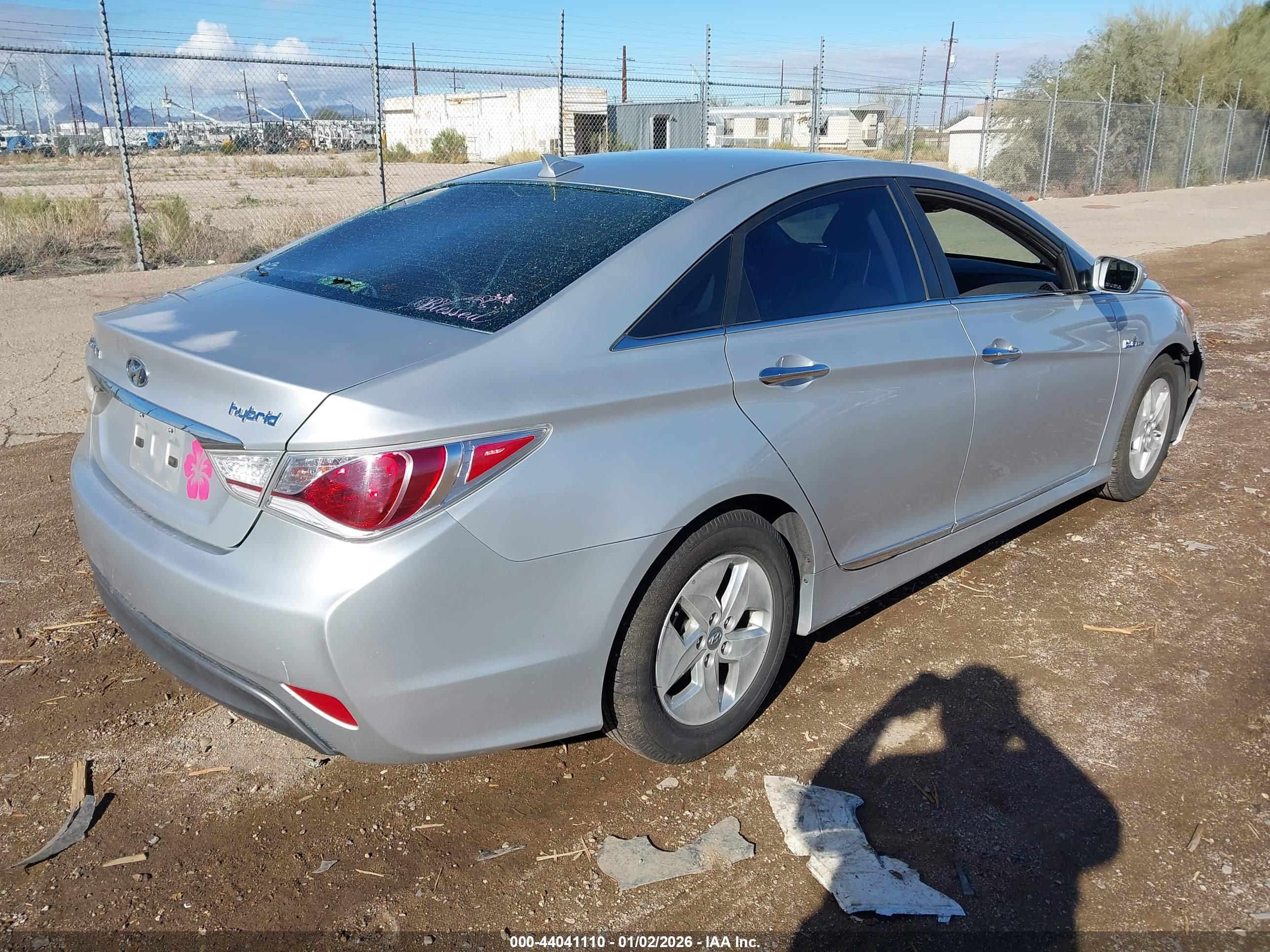 HYUNDAI SONATA image 4