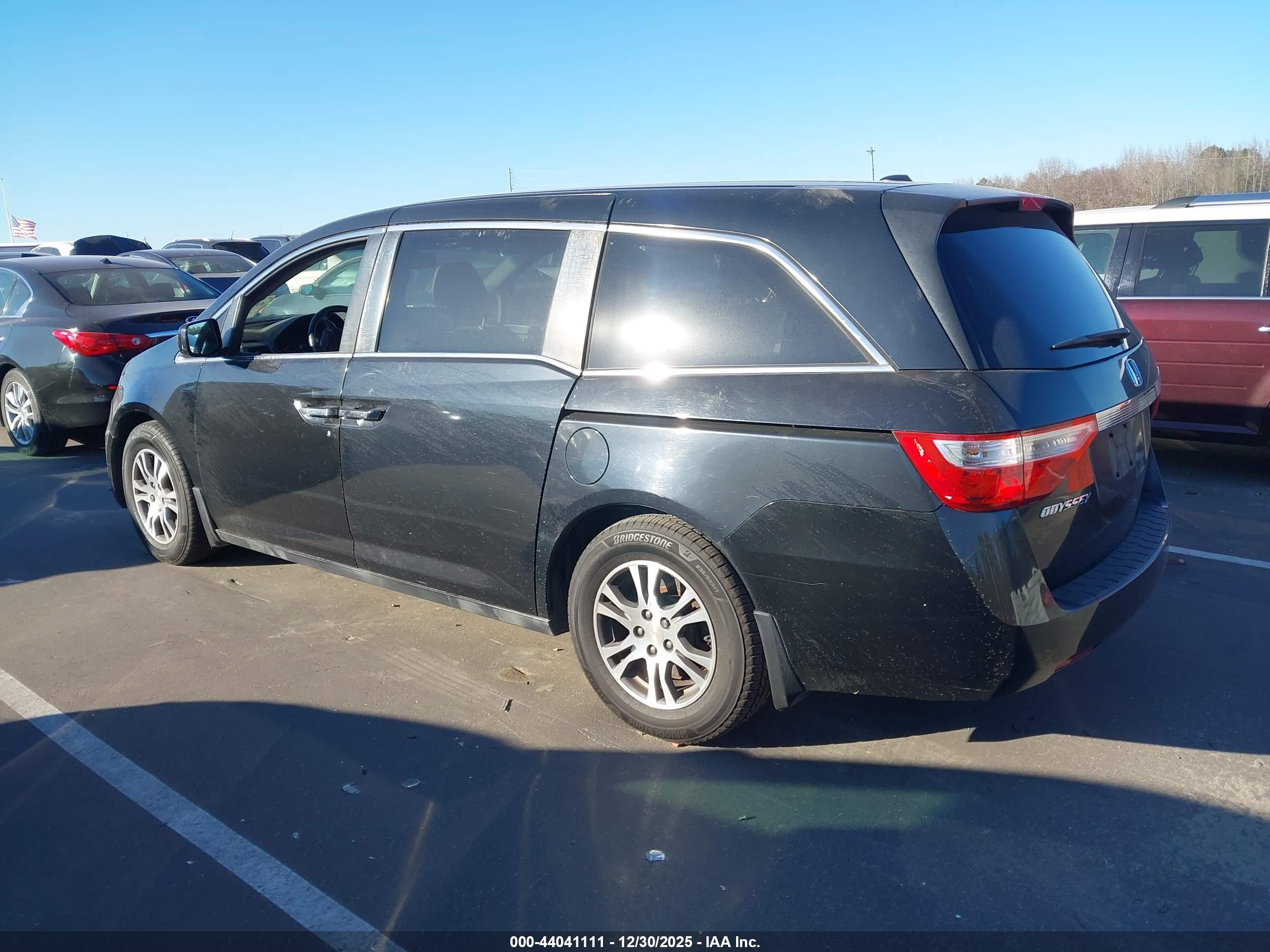 HONDA ODYSSEY image 3