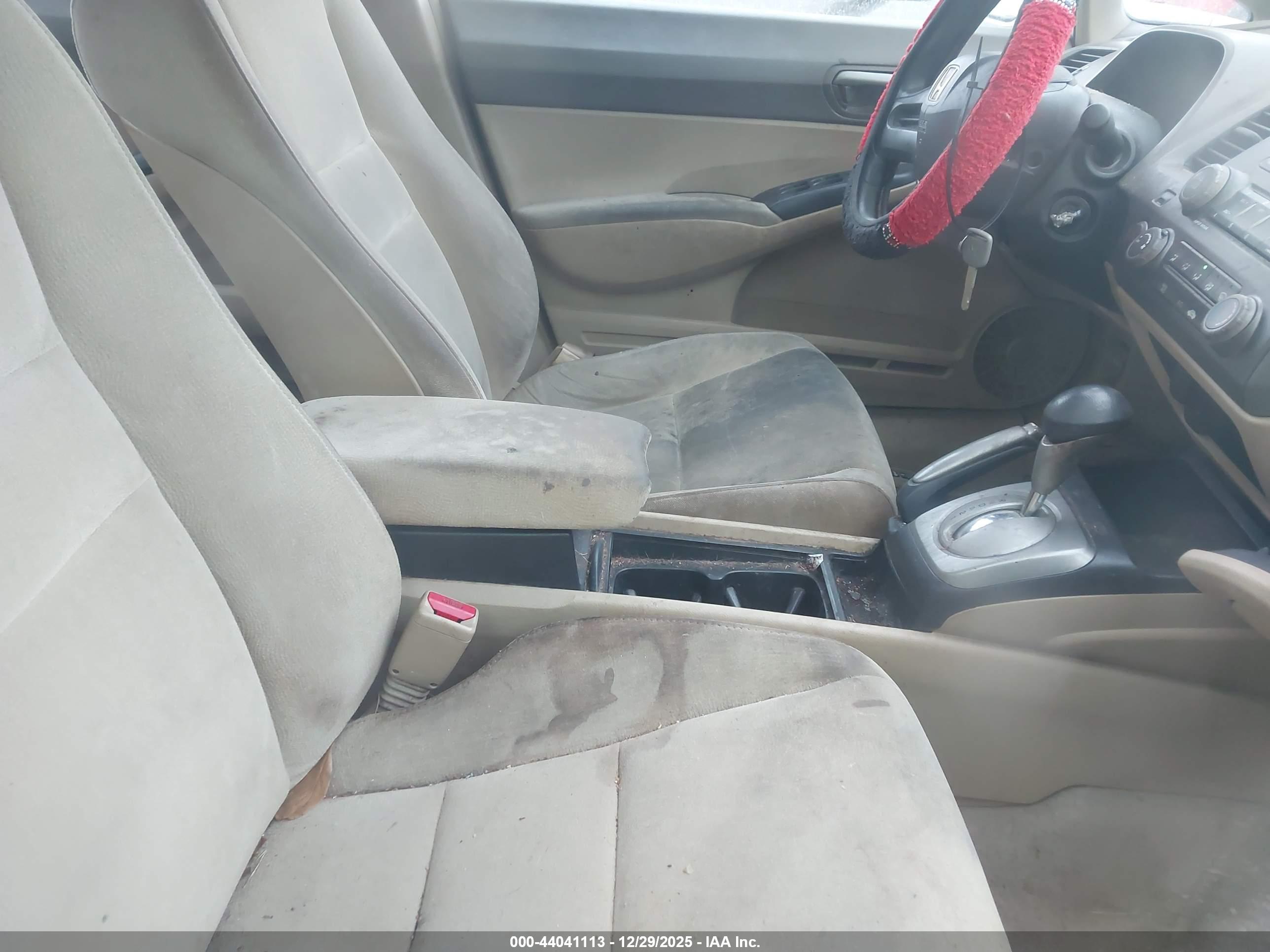 HONDA CIVIC image 5